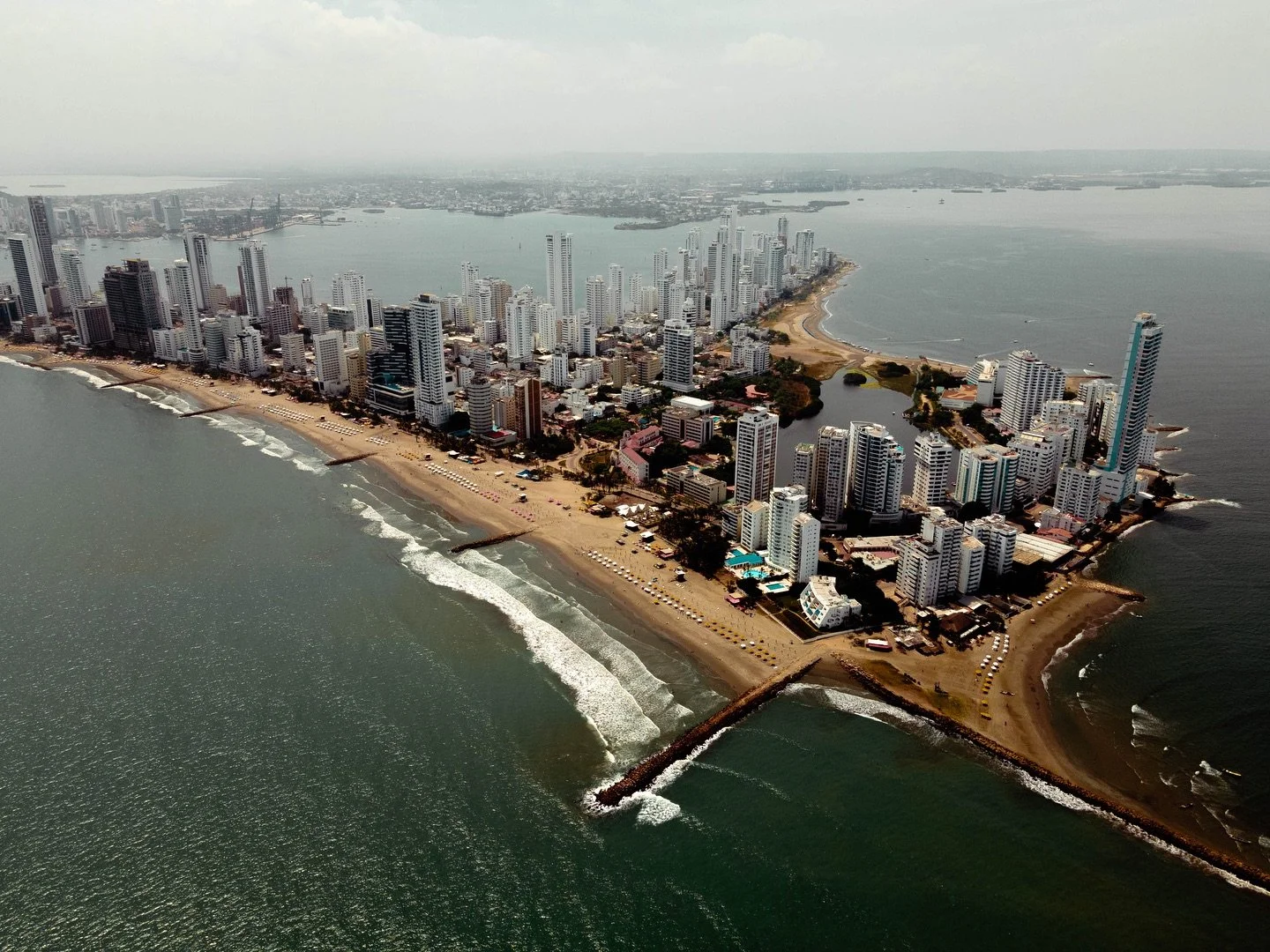 Cartagena from above 🇨🇴
-
#cartagena #colombia #travel #drone
