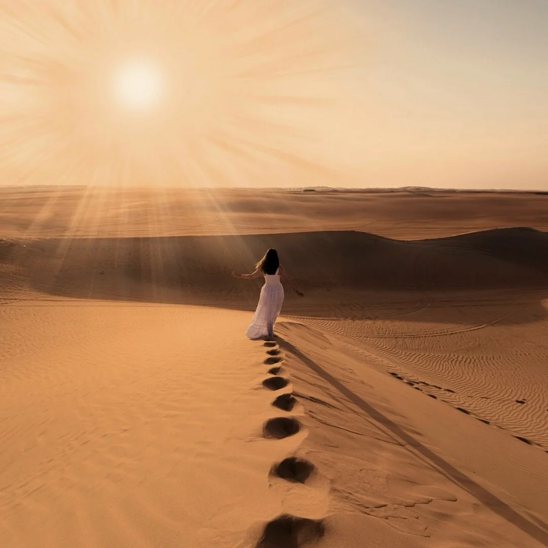 She walks with purpose, with grace where the past meets the present, where meaning is carried, not just worn. Some things are made to last forever&hellip; Are you coming?🌵 ☀️✨

.
.
.
#ruth #ruthheritage #ruthjewelry