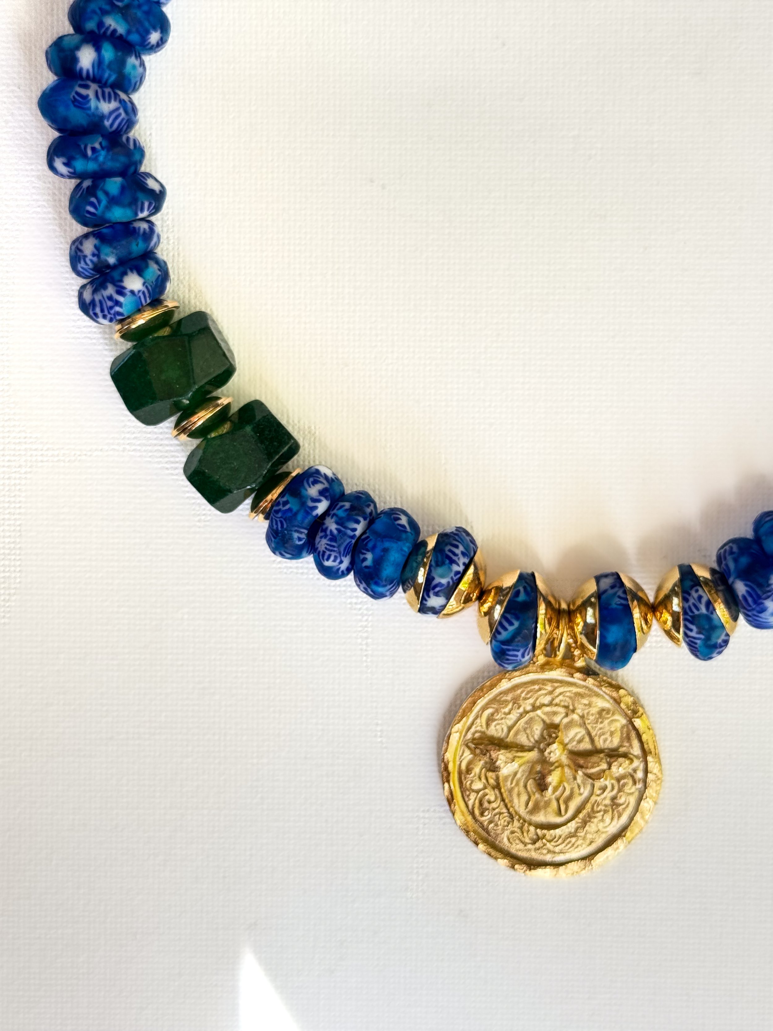 THE QUEEN S HIVE-8.jpg