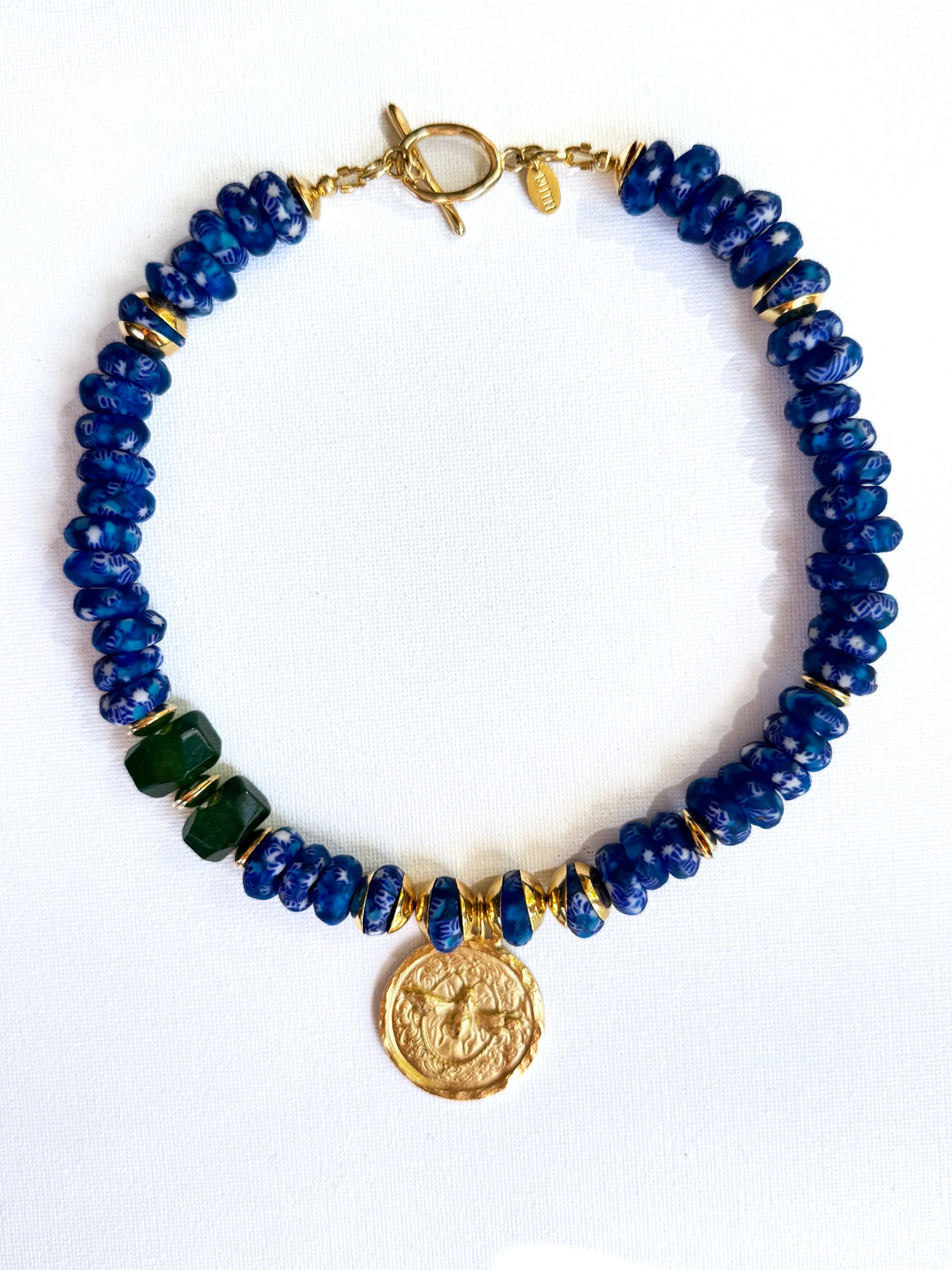 THE QUEEN S HIVE-9.jpg