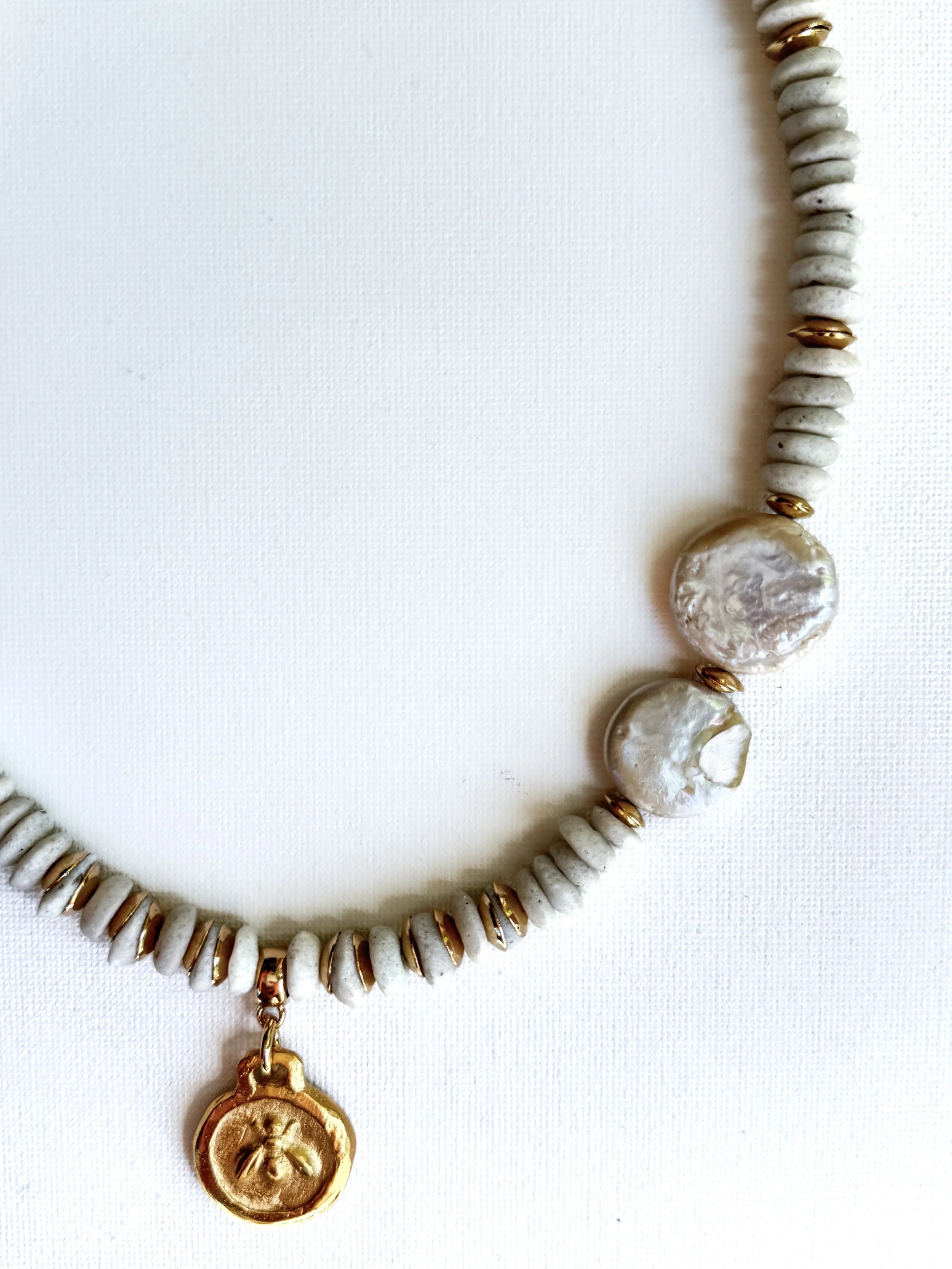 THE QUEEN S HIVE-7.jpg