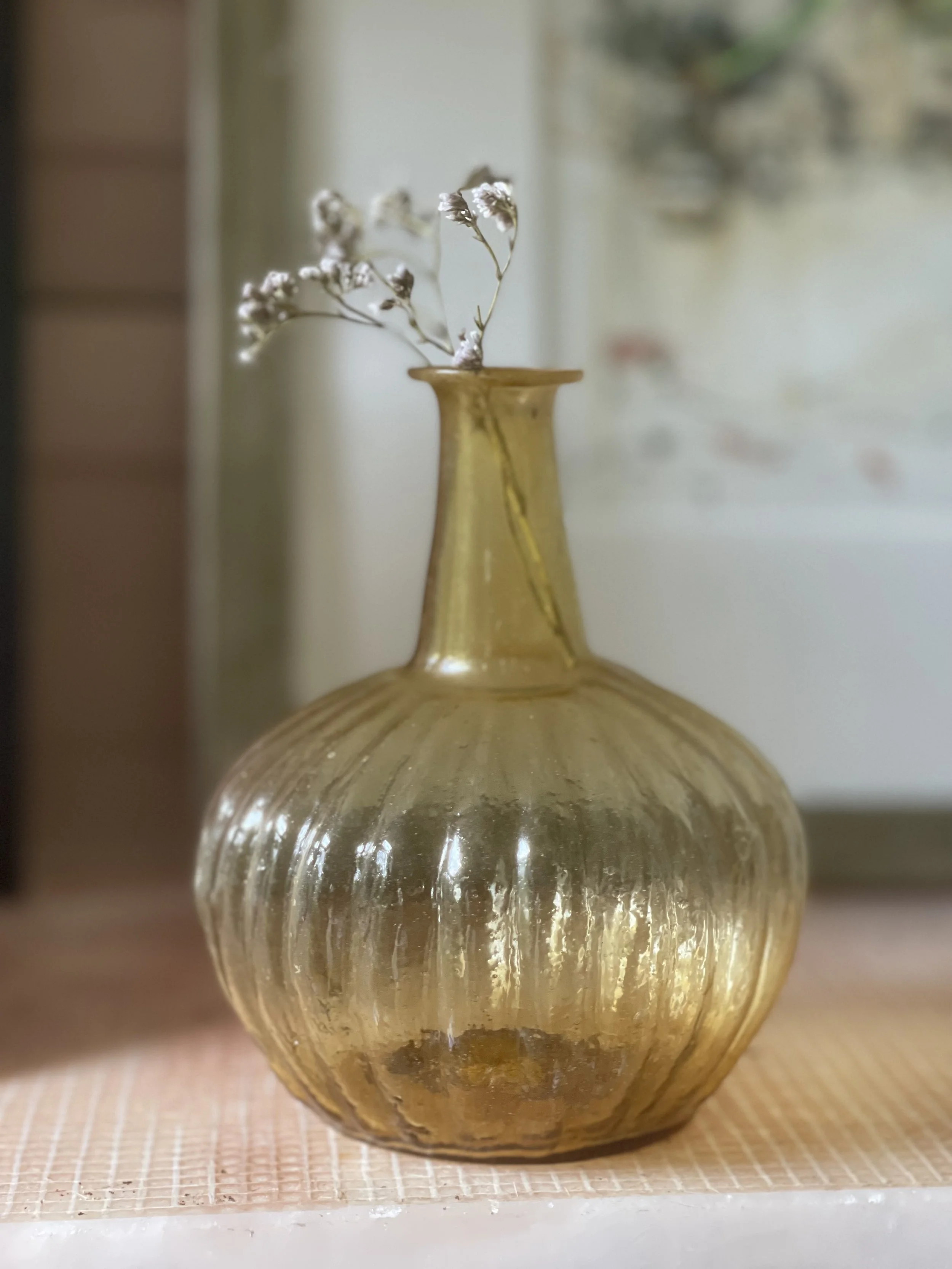 Re-cycled glass bud vase
