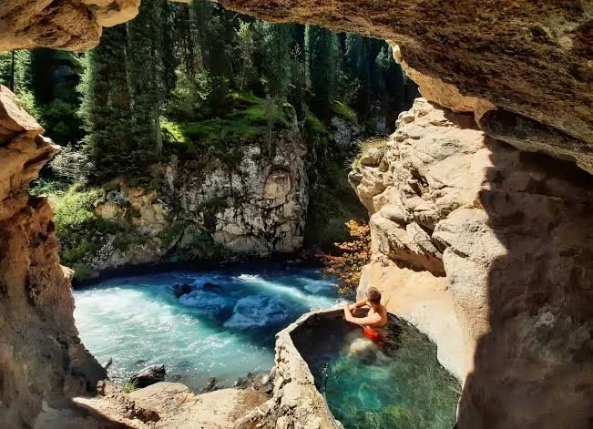 hot springs.jpg
