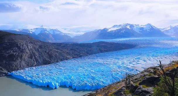 gray glacier.jpg