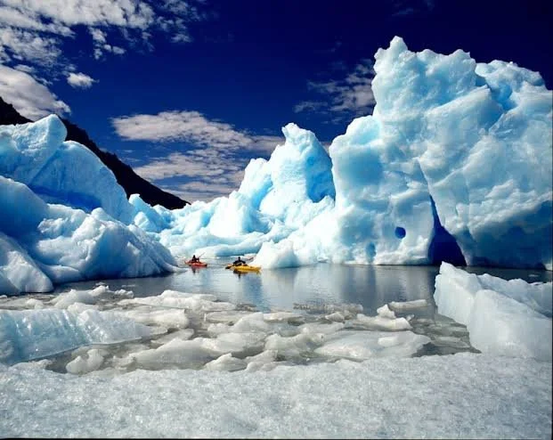 kayaking2.jpg