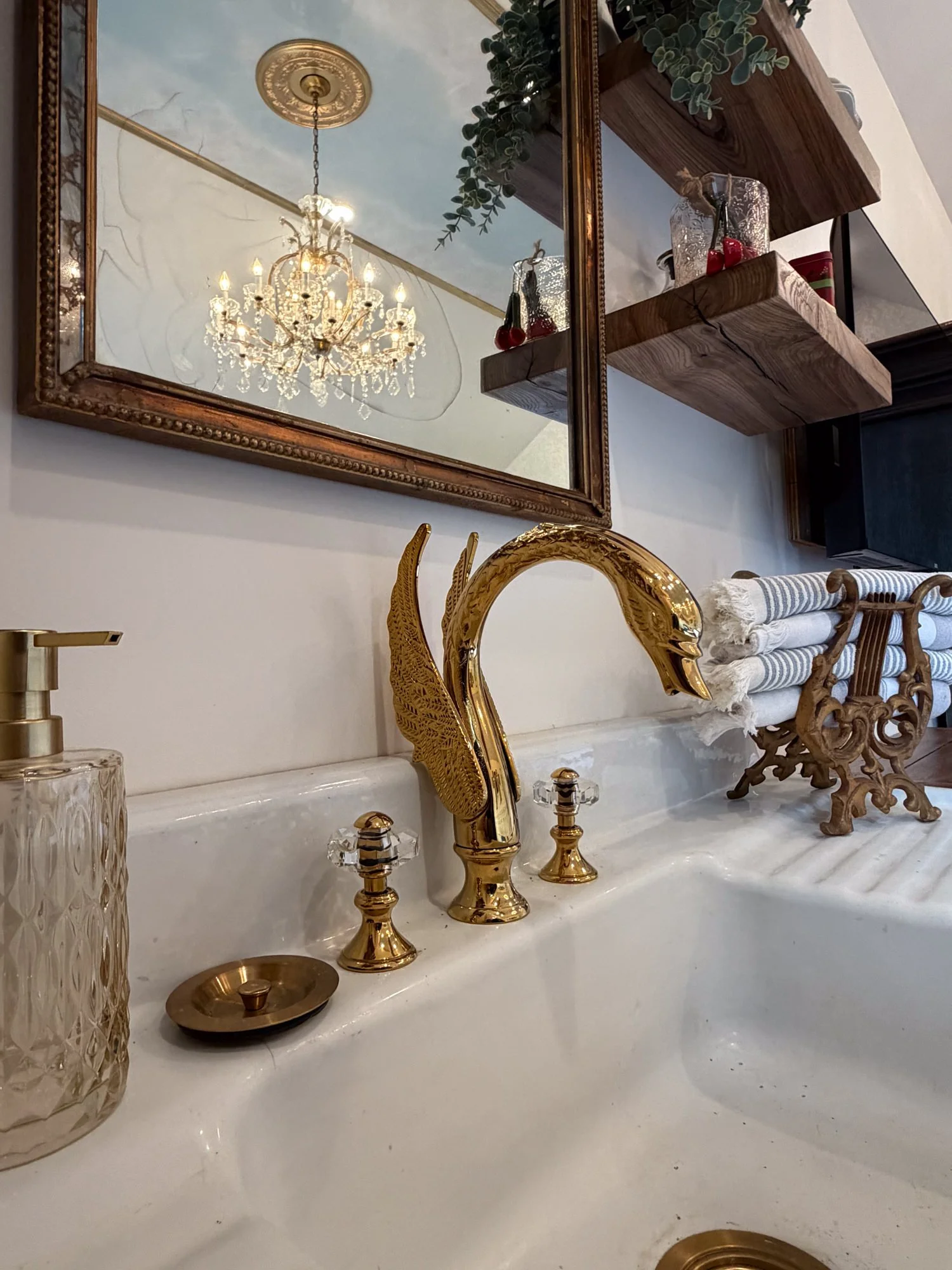 emporia-kansas-airbnb-boutique-hotel-stays3368.jpg