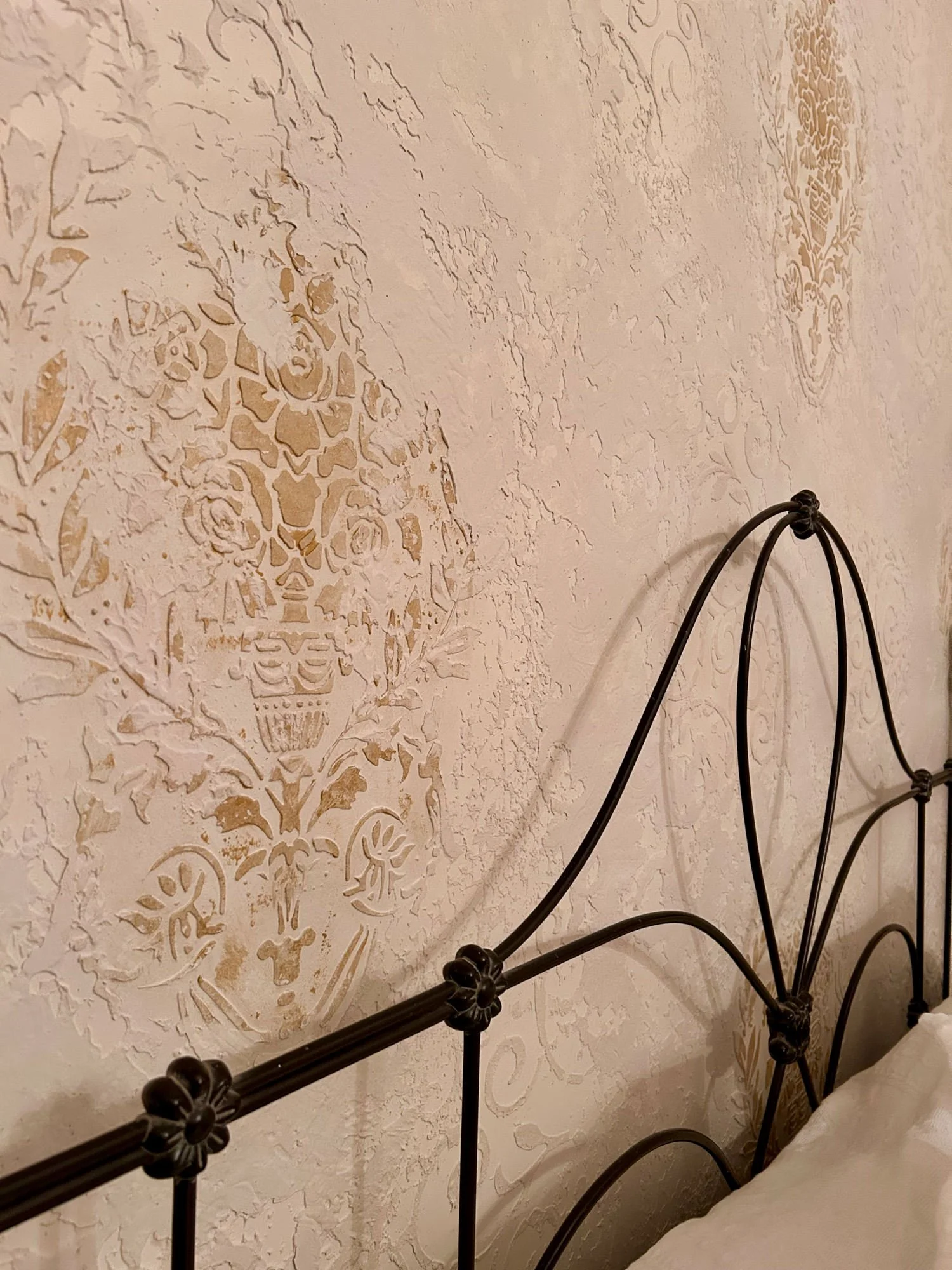 emporia-kansas-airbnb-boutique-hotel-stays.jpg