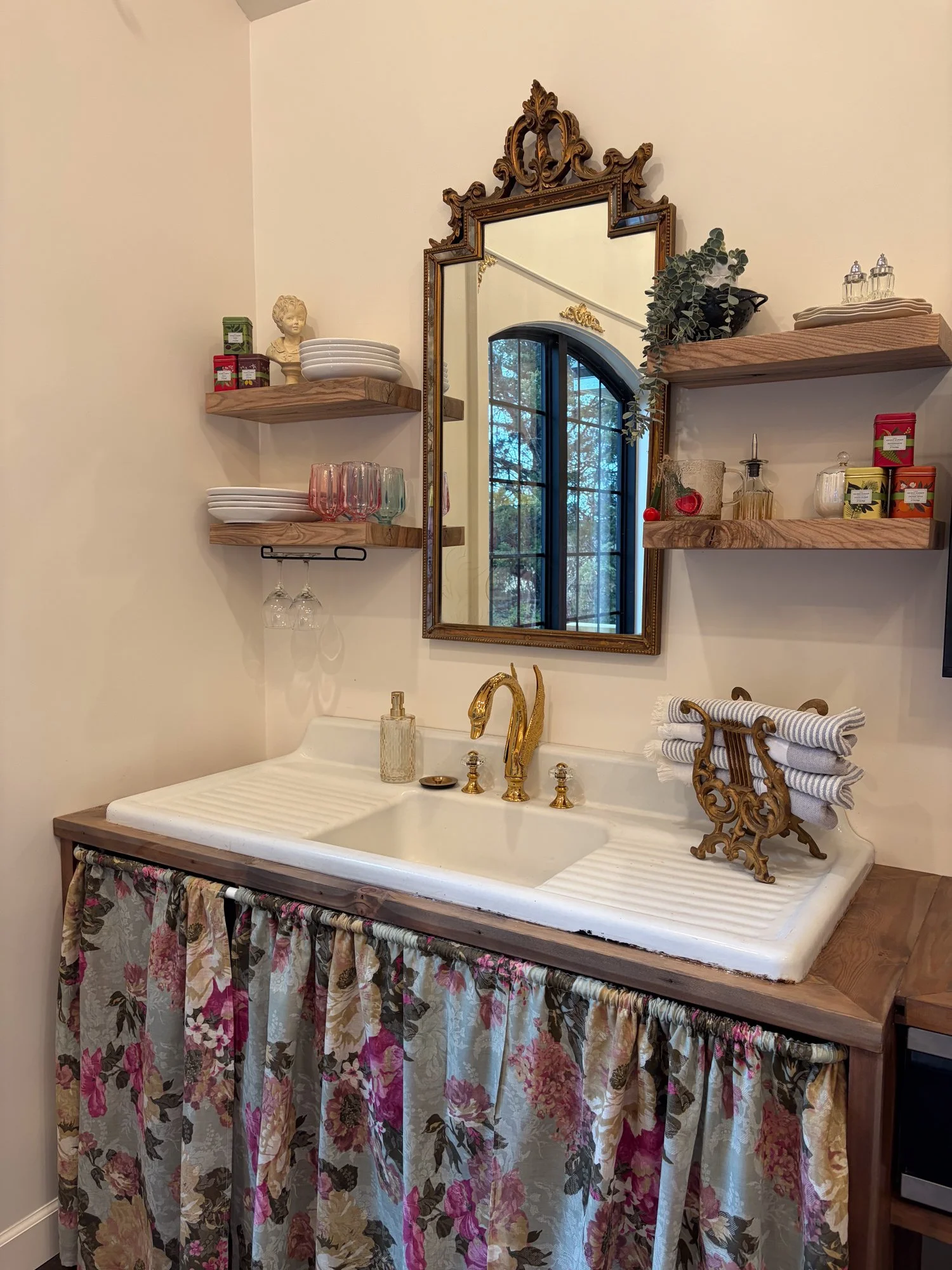 emporia-kansas-airbnb-boutique-hotel-stays5325.jpg