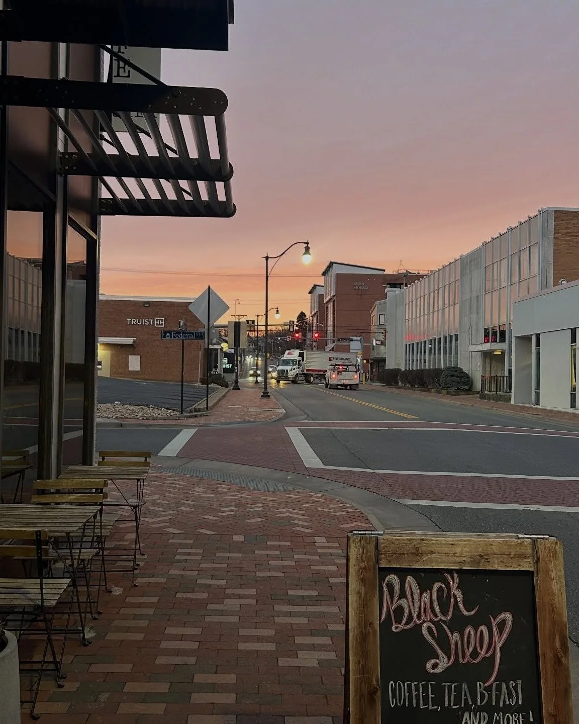 &ldquo;I am so thrilled to actually see people doing things in person, like as a group, with each other, without screens. To me, that is what a coffee shop should be.&rdquo;

Today's Taste of Downtown feature, learn more about @blacksheepcoffeehburg 