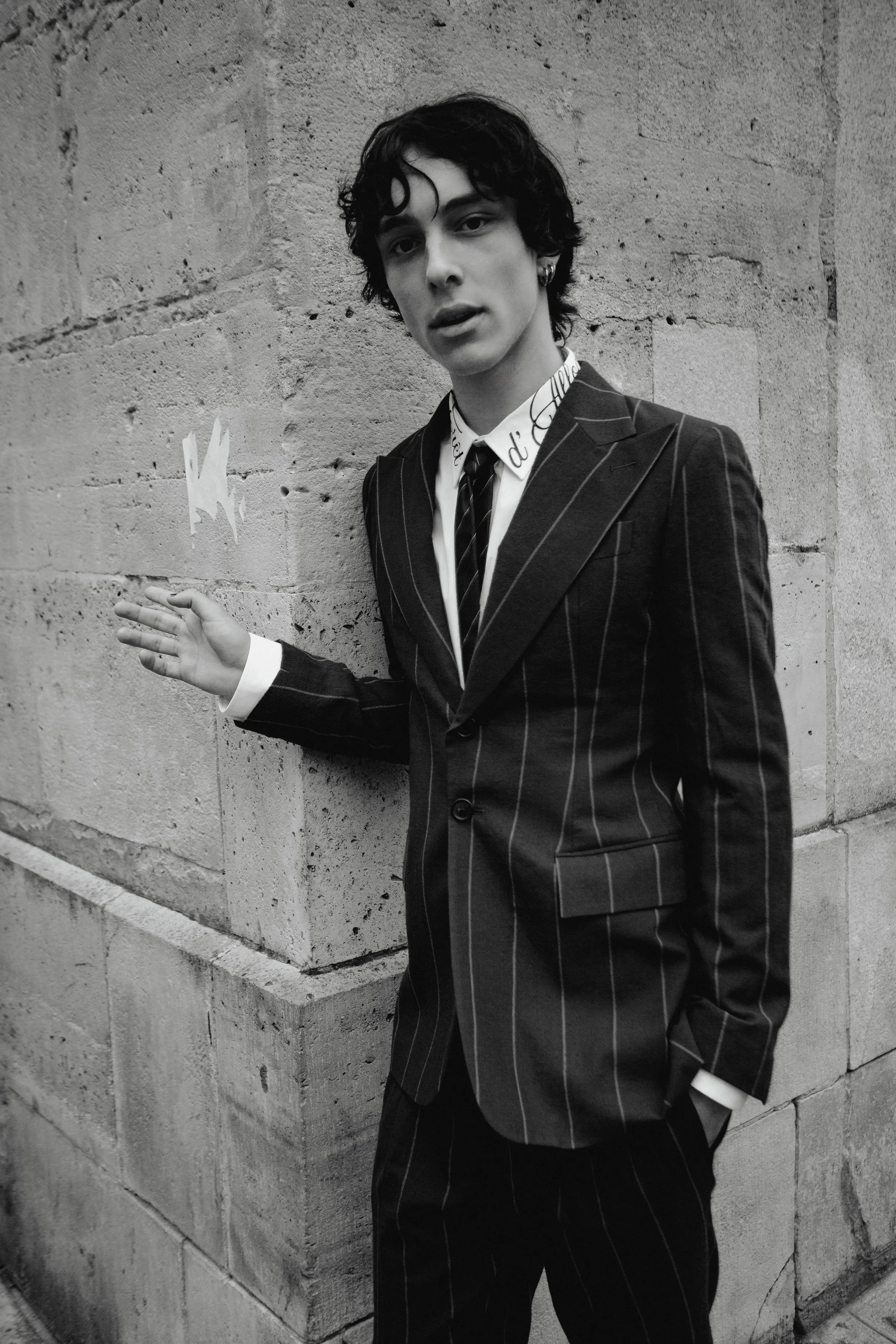 Full-body fashion portrait for Selection Marais editorial, photographed by Ori Paul Levi.
