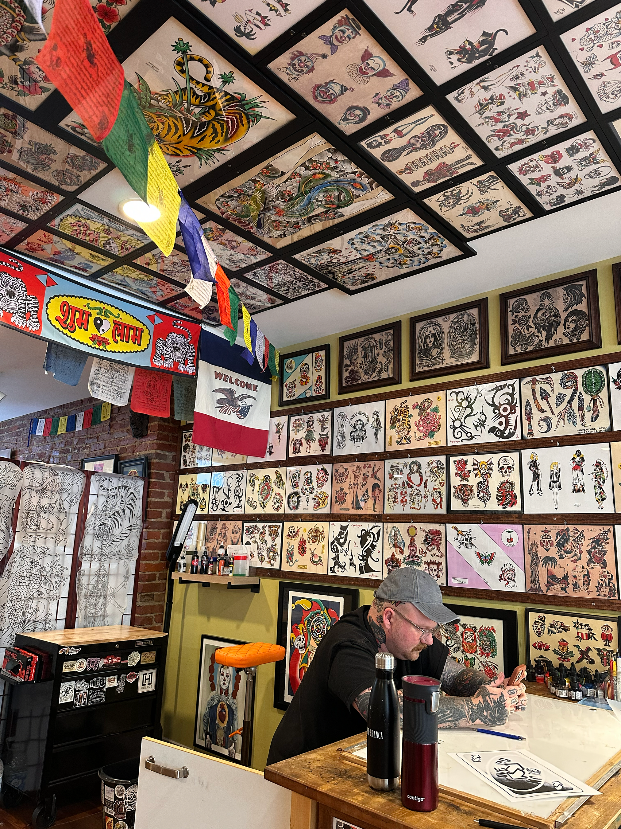 Ritual Tattoo Shop - Interior.png