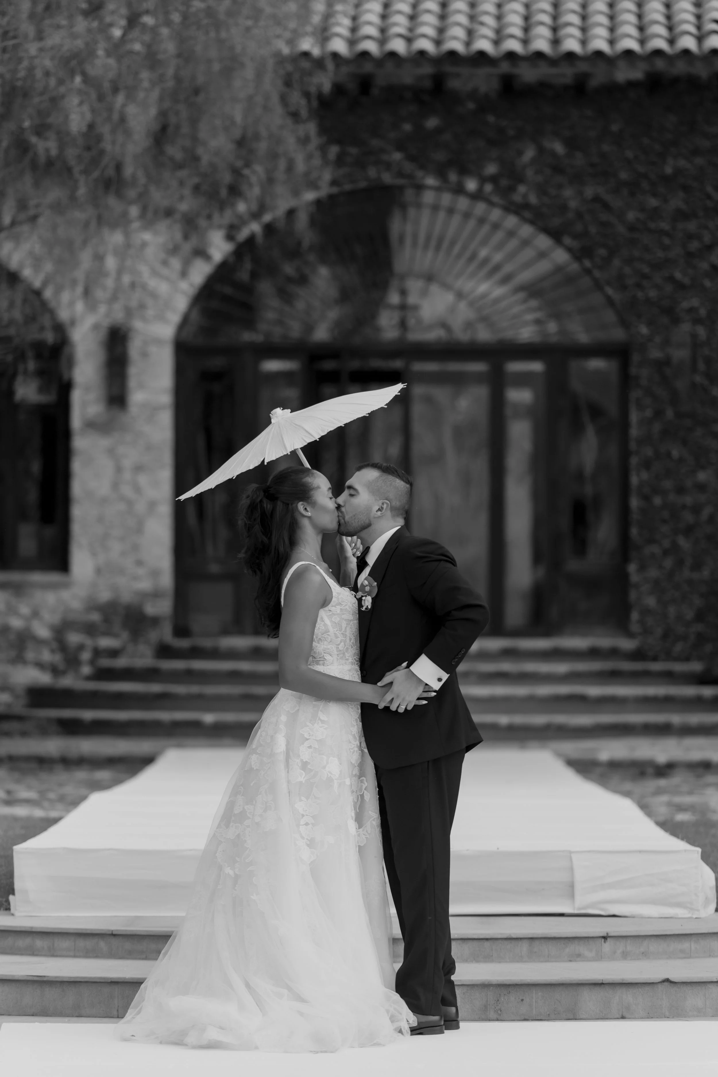 Santo Amor by Roxana Rebolledo