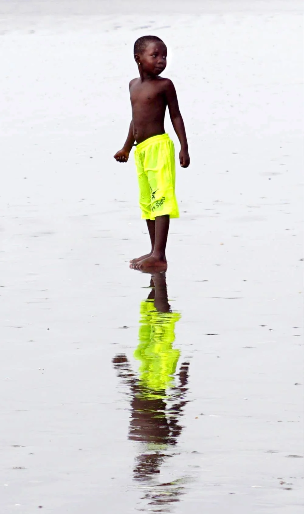 mirrorkid2.jpg