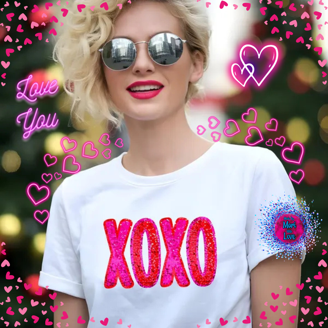 XOXO Shimmery Tee