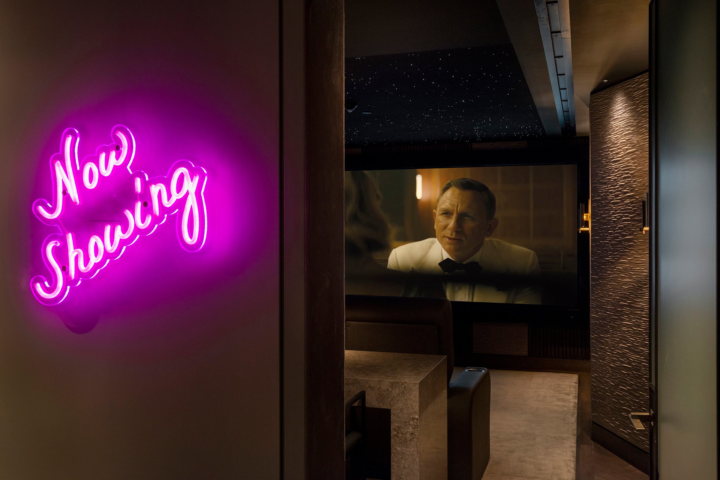 ParkCrescentClub-3aLR.jpg