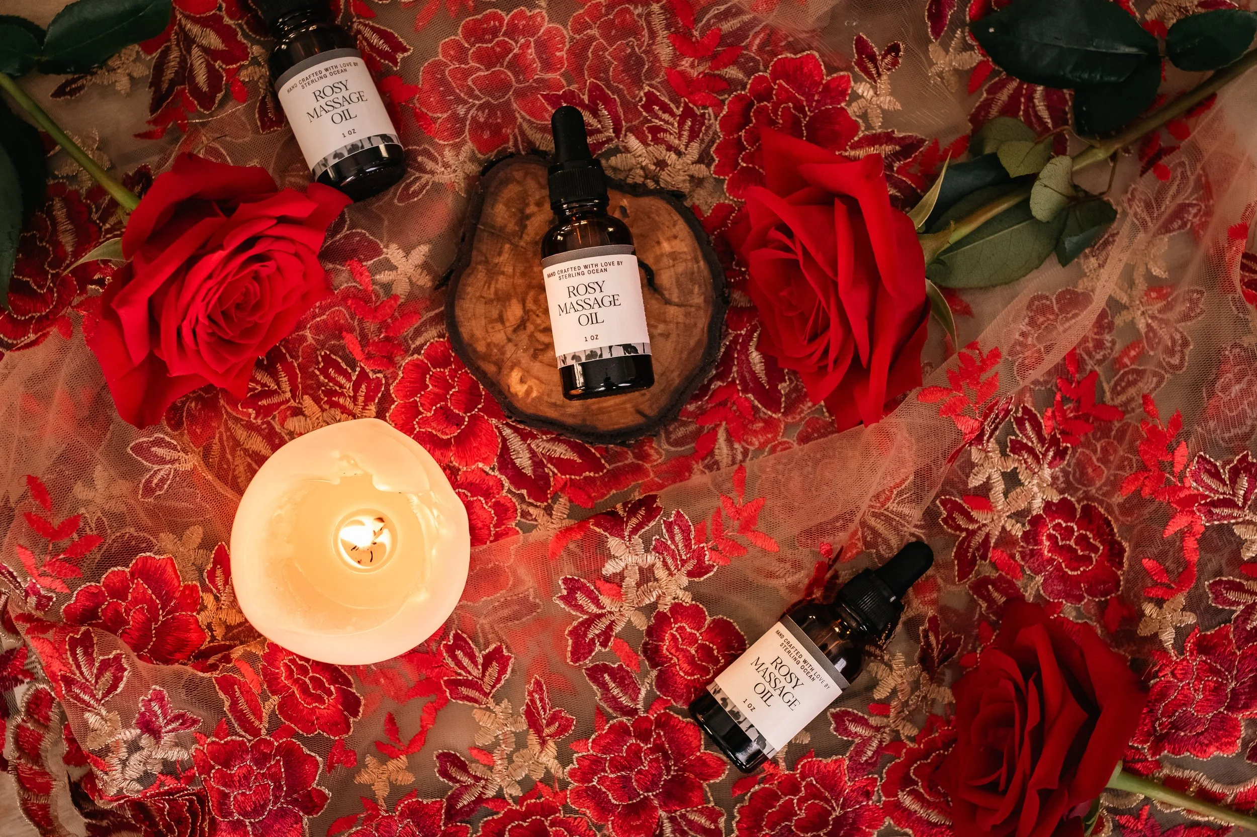 Rosy Massage oil-3.jpg