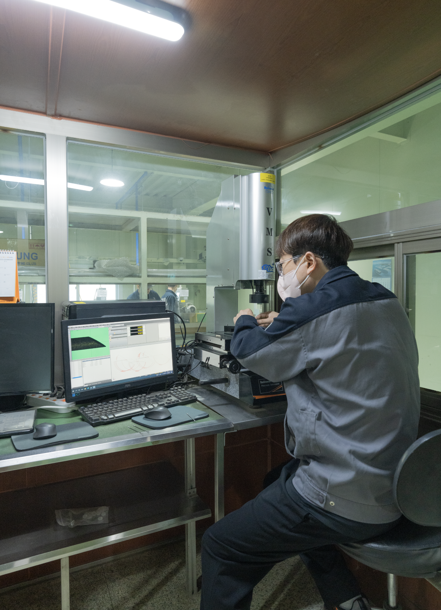 End-to-end medical device manufacturing solutions supporting development, contract manufacturing, assembly, and production scale-up.