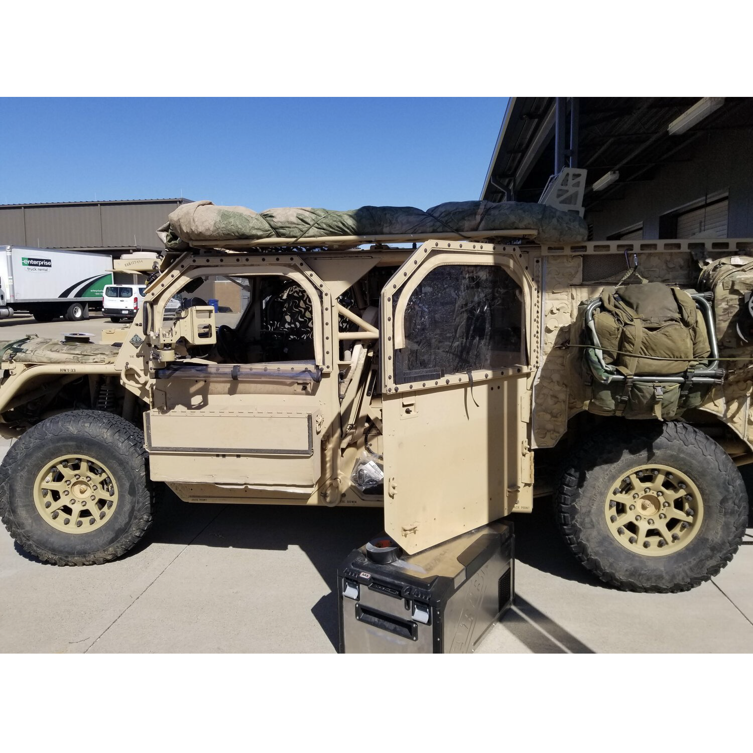 Truck+with+Cooler+2.png