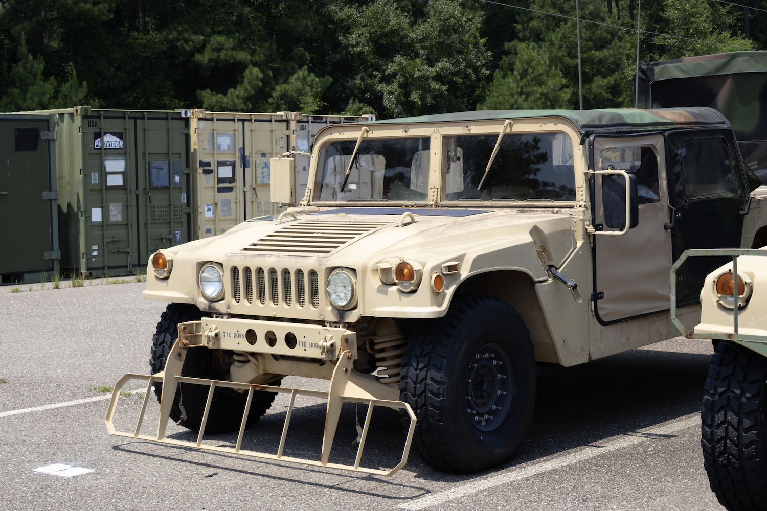 HMMWV.png