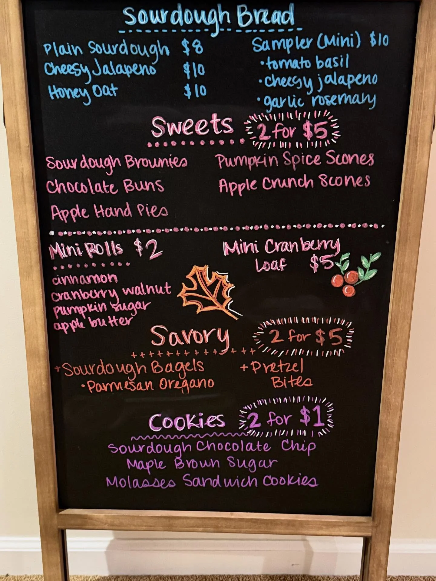 Our last Farmers&rsquo; Market of the season will be this Saturday 11/8 Come see us!

We will have pie samples available so you can test out our Thanksgiving Pies! 

Look for the green tent!

Location: St Charles Farmers&rsquo; Market on Main Street 