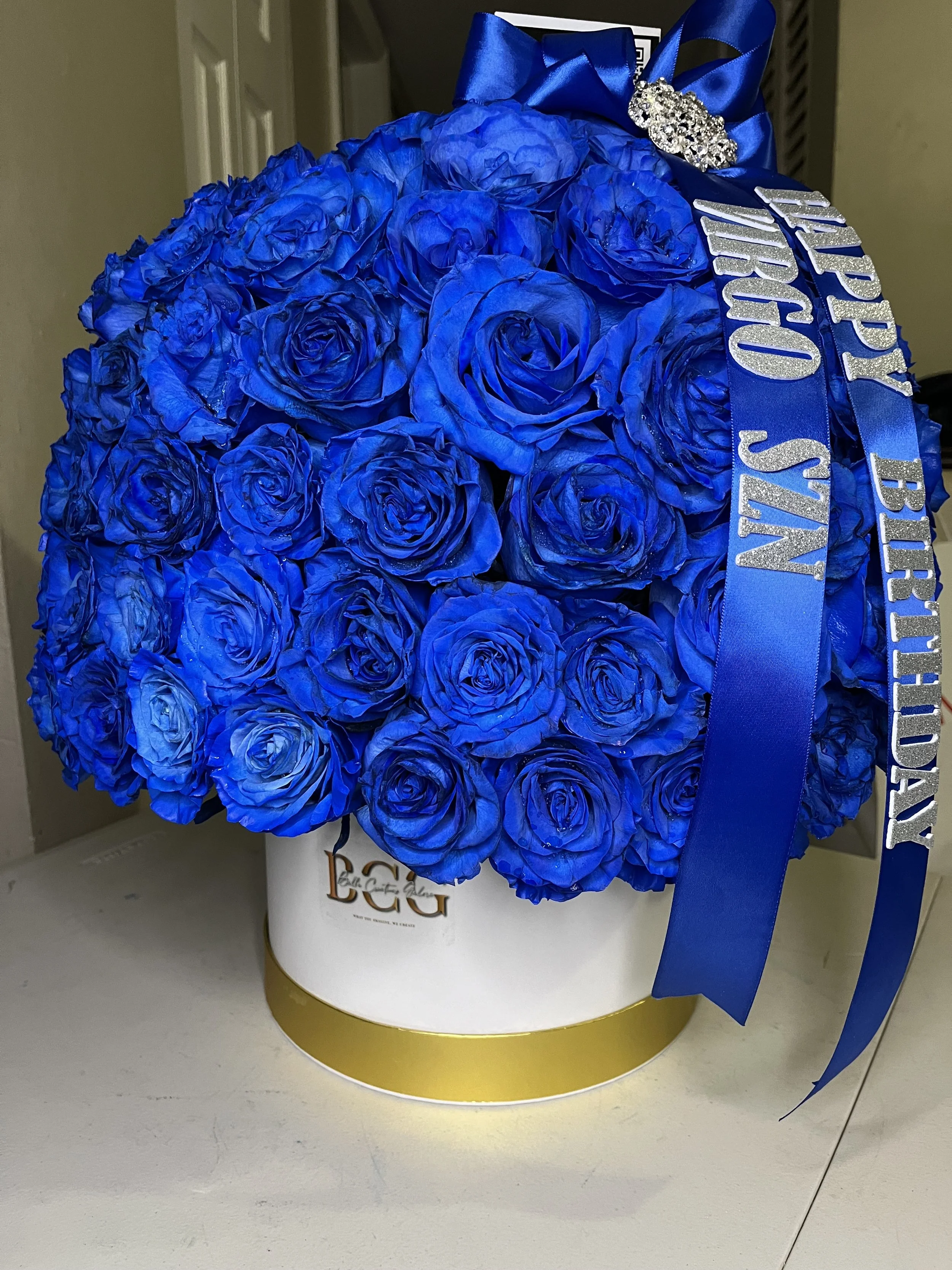 Blue Rose Hatbox