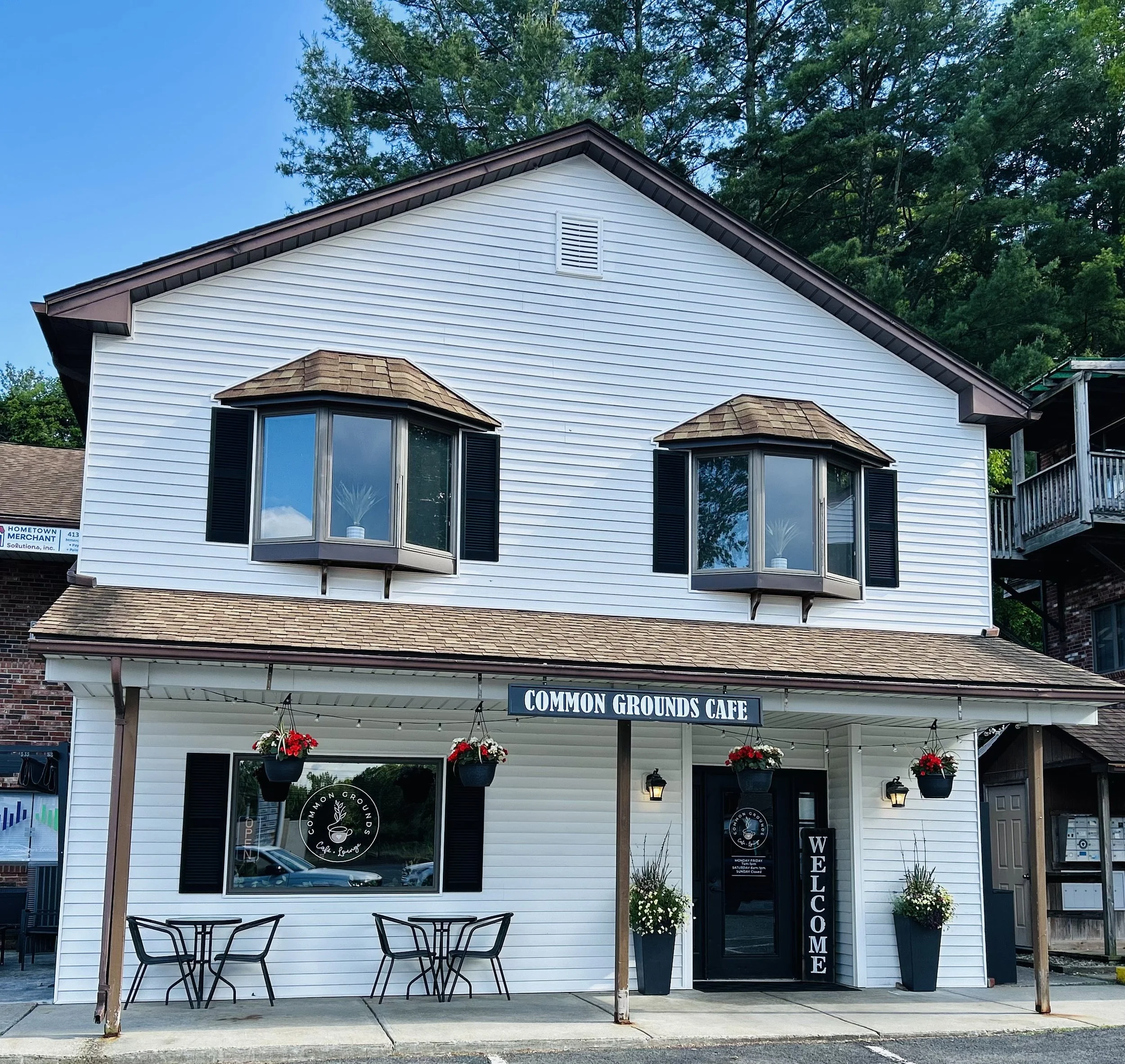 Morning Mingle at Common Grounds: Meet Kristine Barthelette