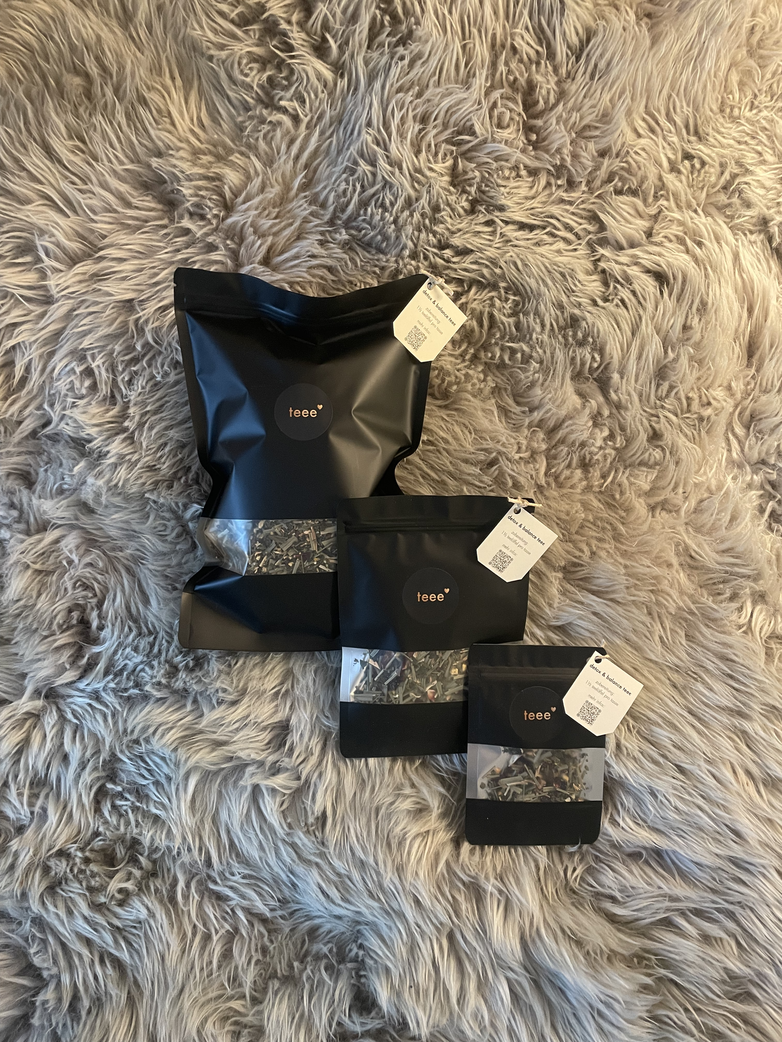 detox-and-balance-tee-teee-verpackt.png
