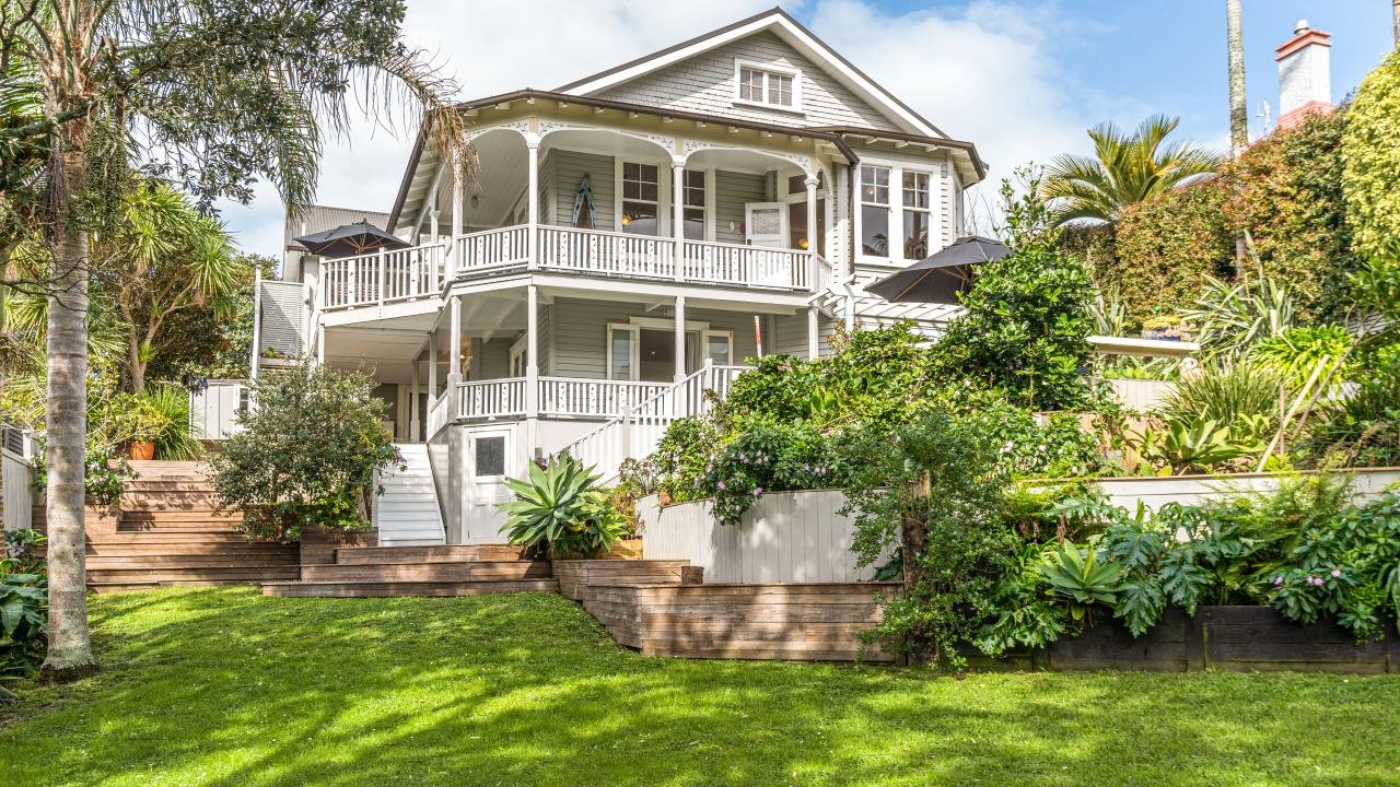 Stanley Bay Villa Outside