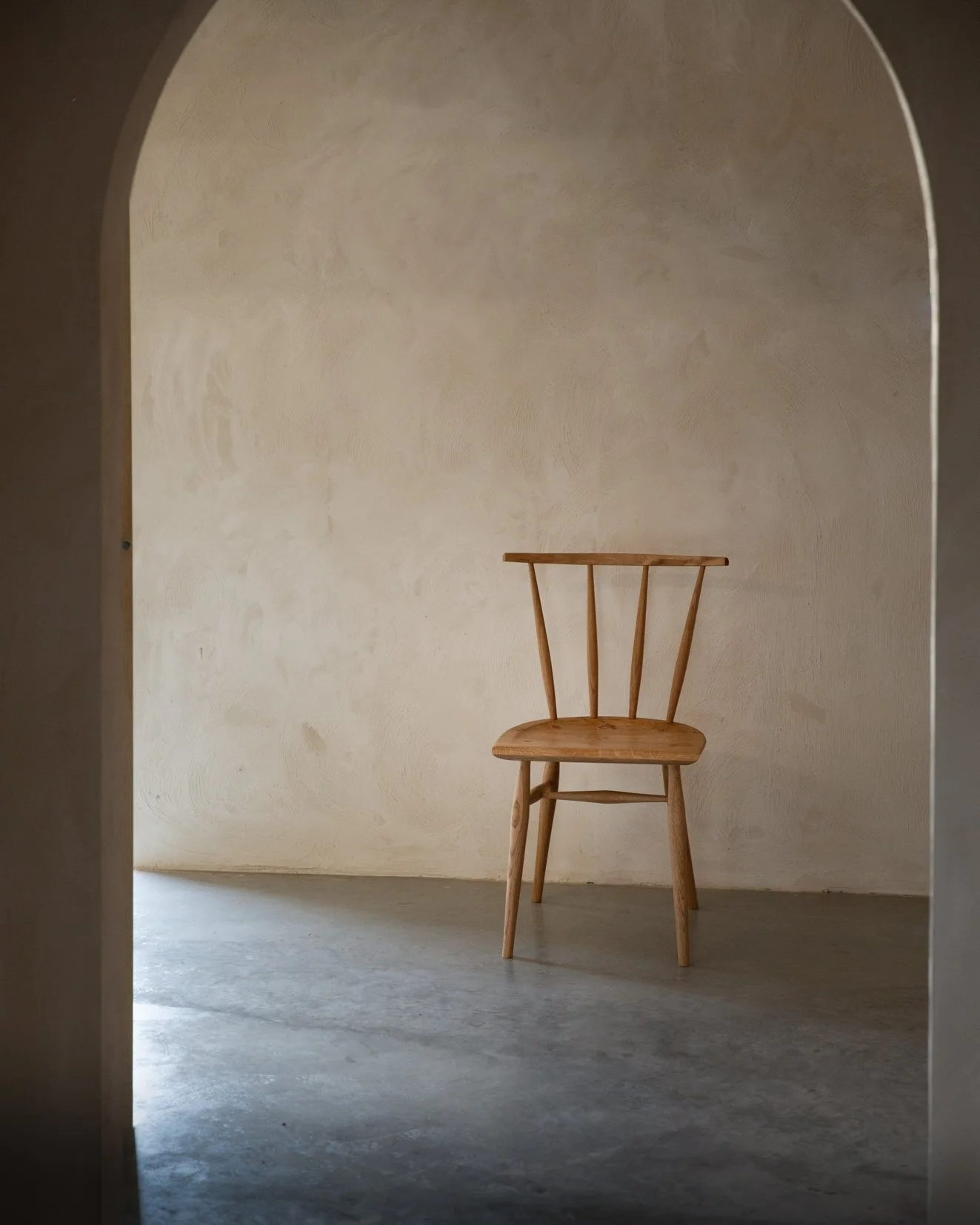 narrow barn chair-3.jpg