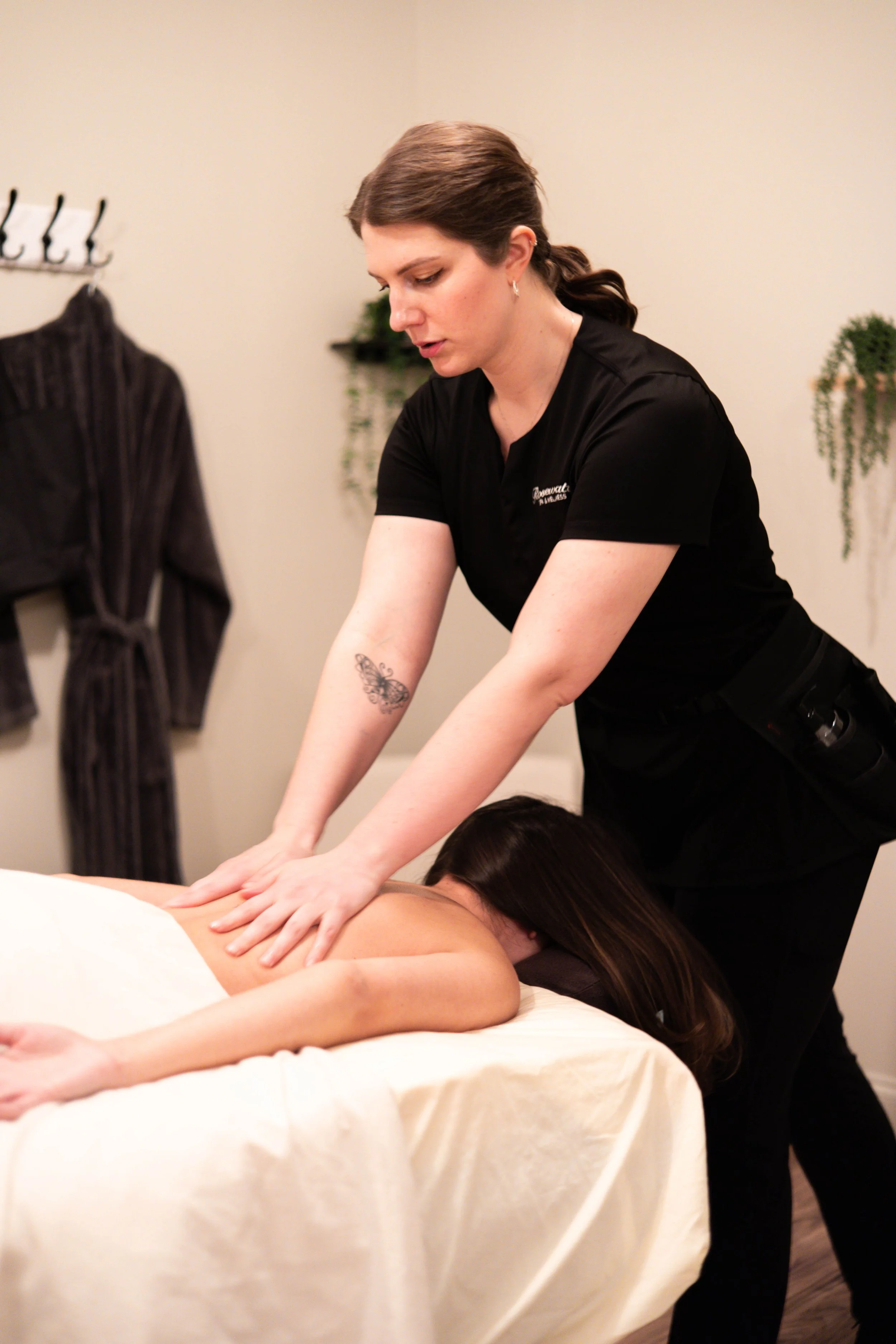 massage-therapy-brand-photo.jpg