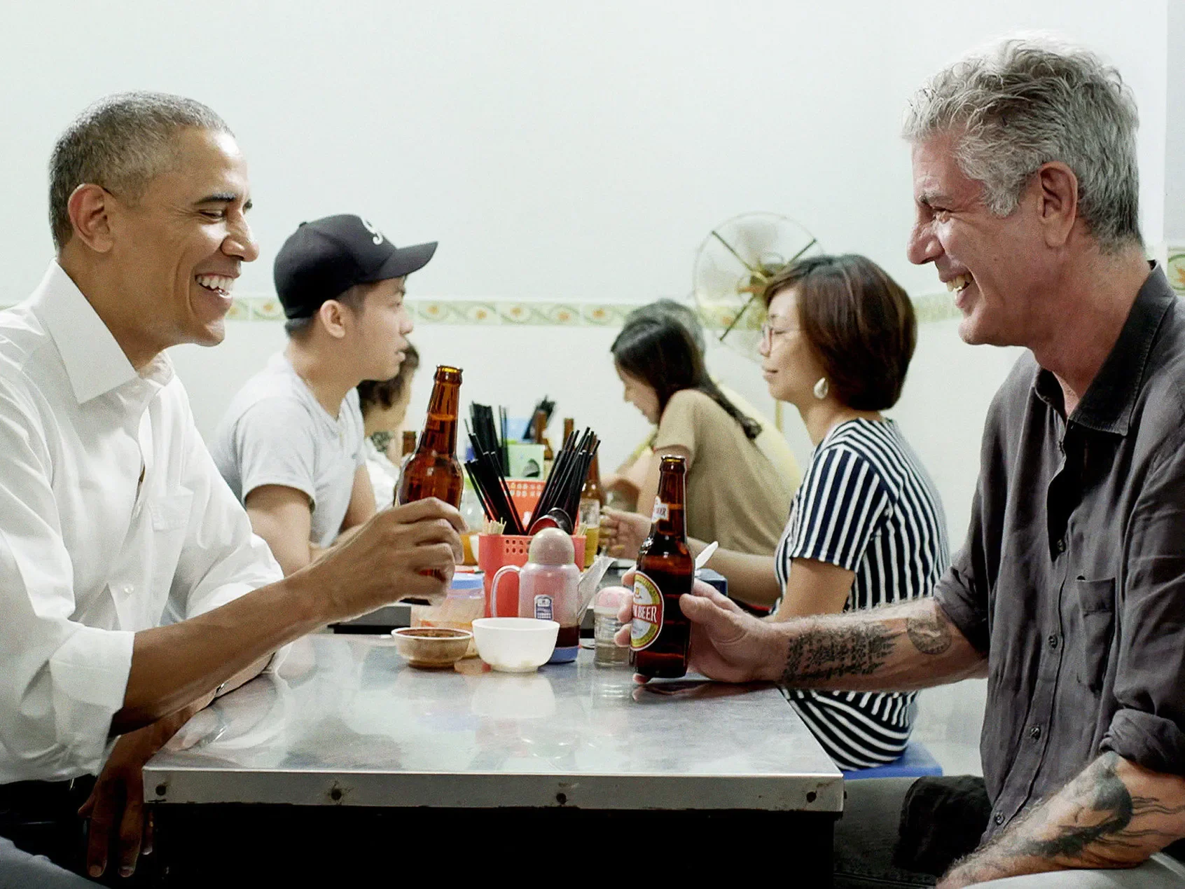 anthony-bourdain-obama-parts-unknown-cr-cnn.jpg.webp