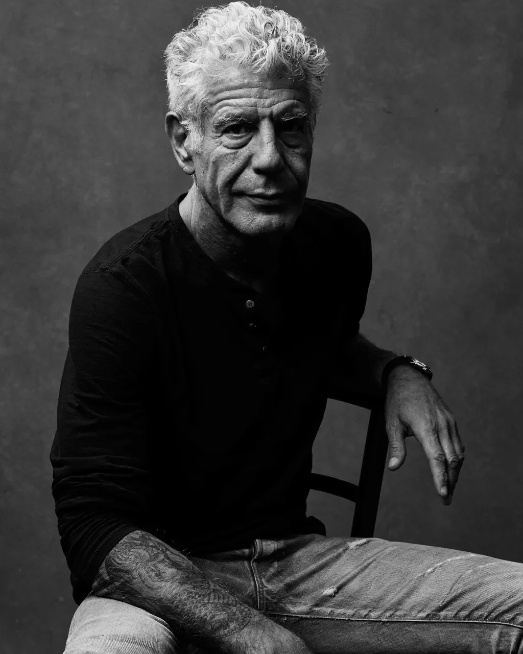 75f51c9454bccb92f99bcfa27c6f35349a-18-anthony-bourdain.2x.rvertical.w512.jpg.webp
