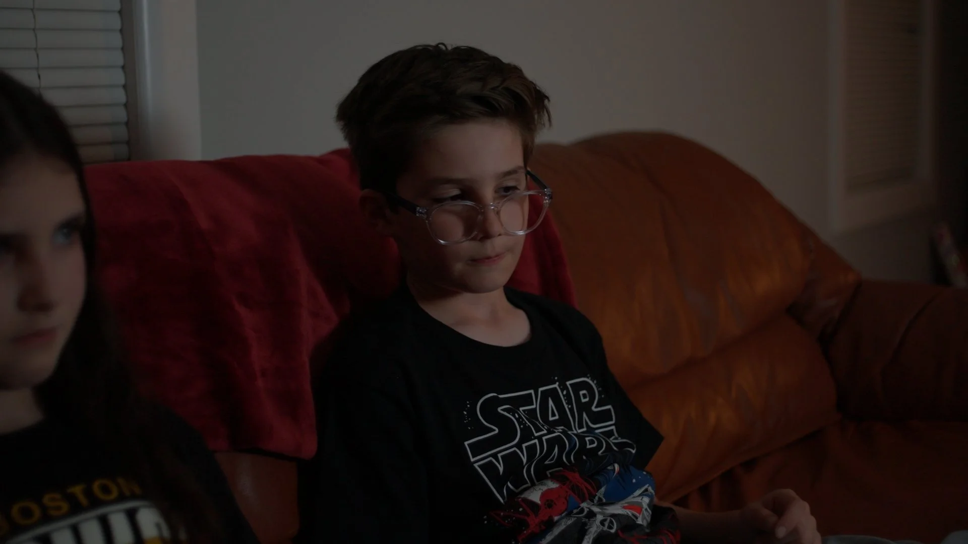 Kin Stills Day 1 16-9_1.12.1.jpg