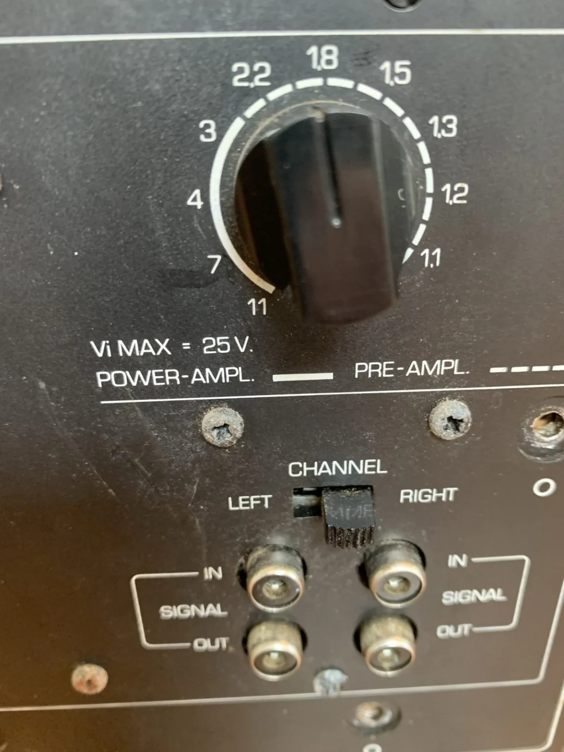 2167854172.jpg