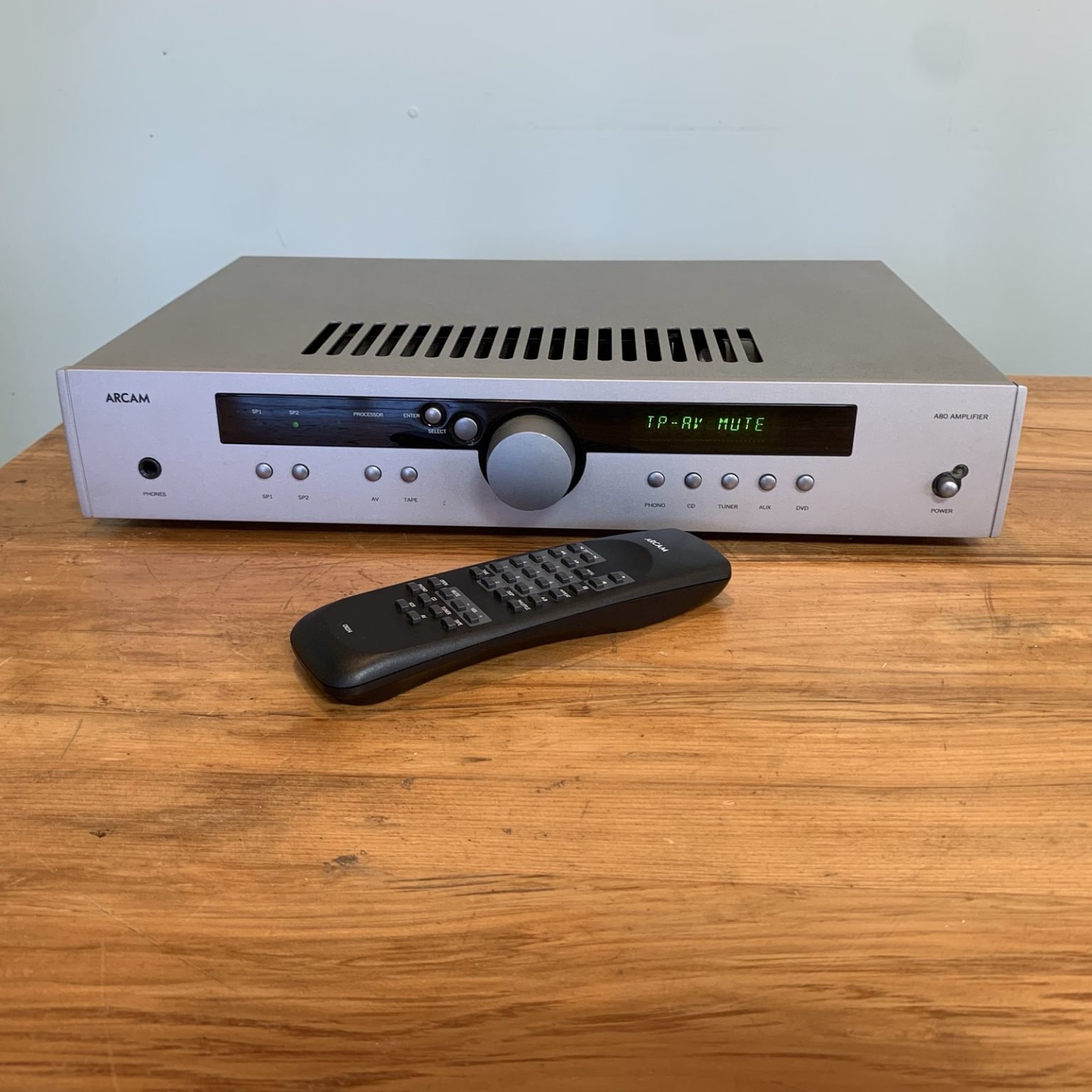 2201992852.jpg