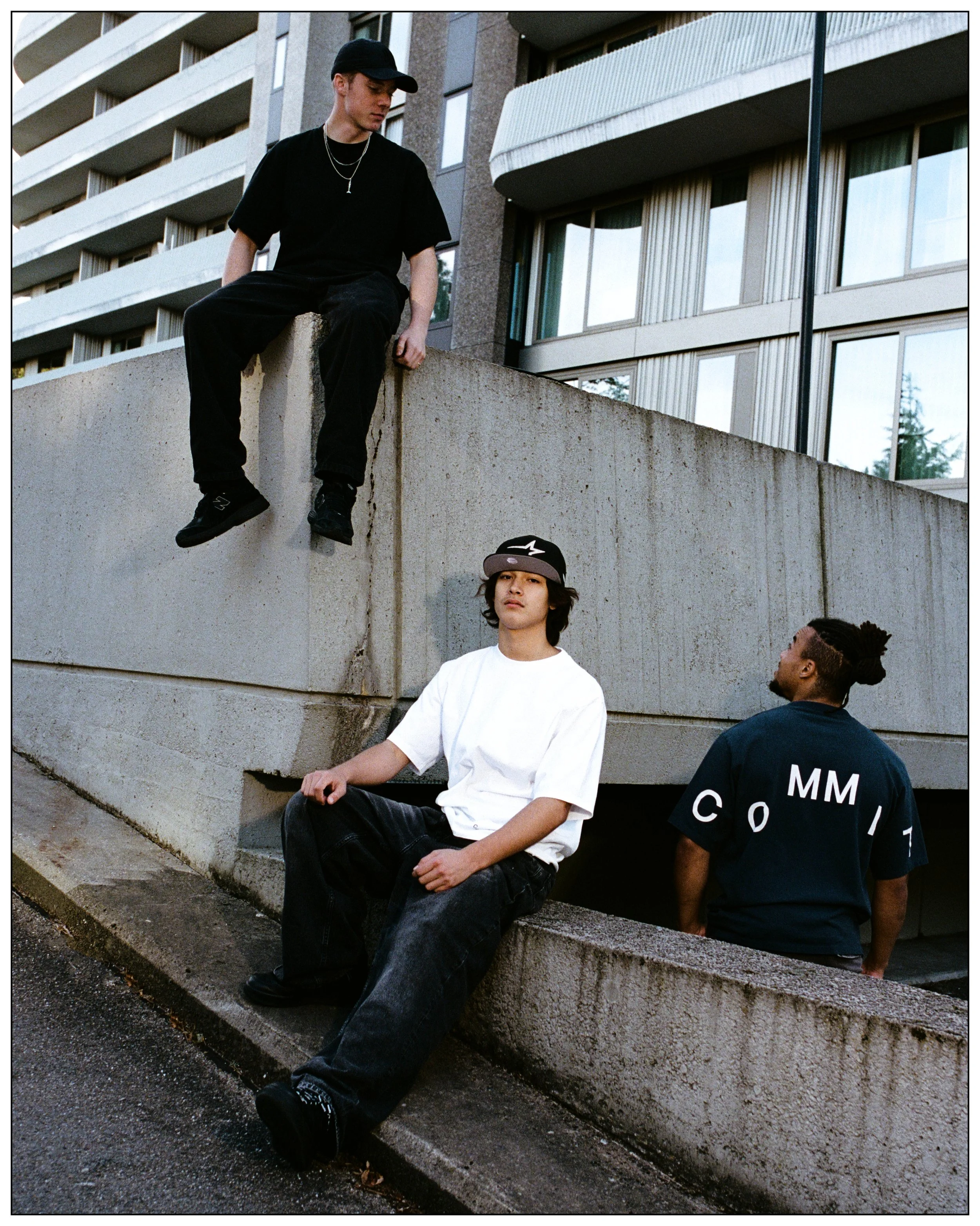 COMMIT LOOKBOOK83.jpg