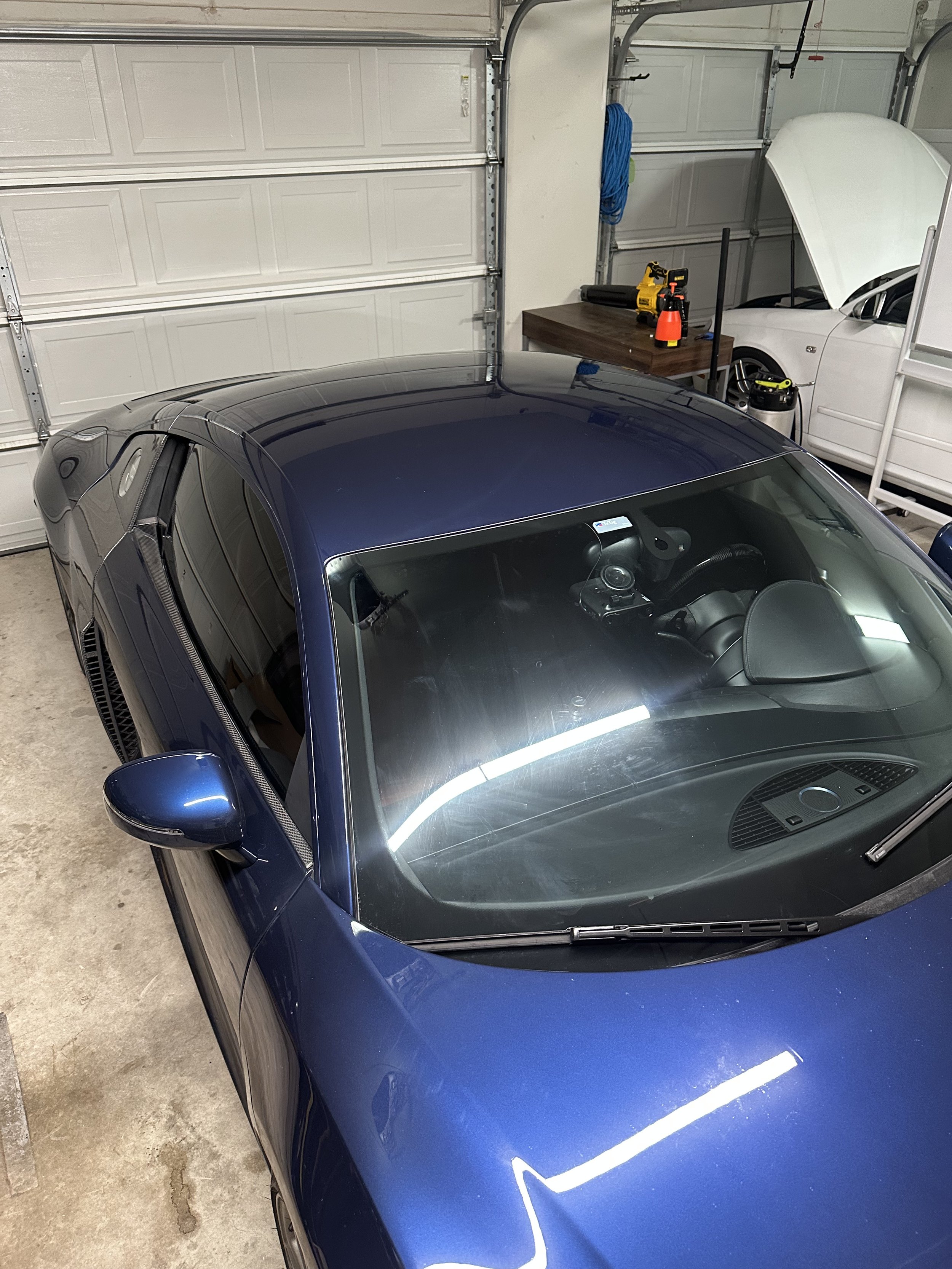 2008 Audi R8 Quarter Windows
- 20% Ceramic film to the rear quarter windows.