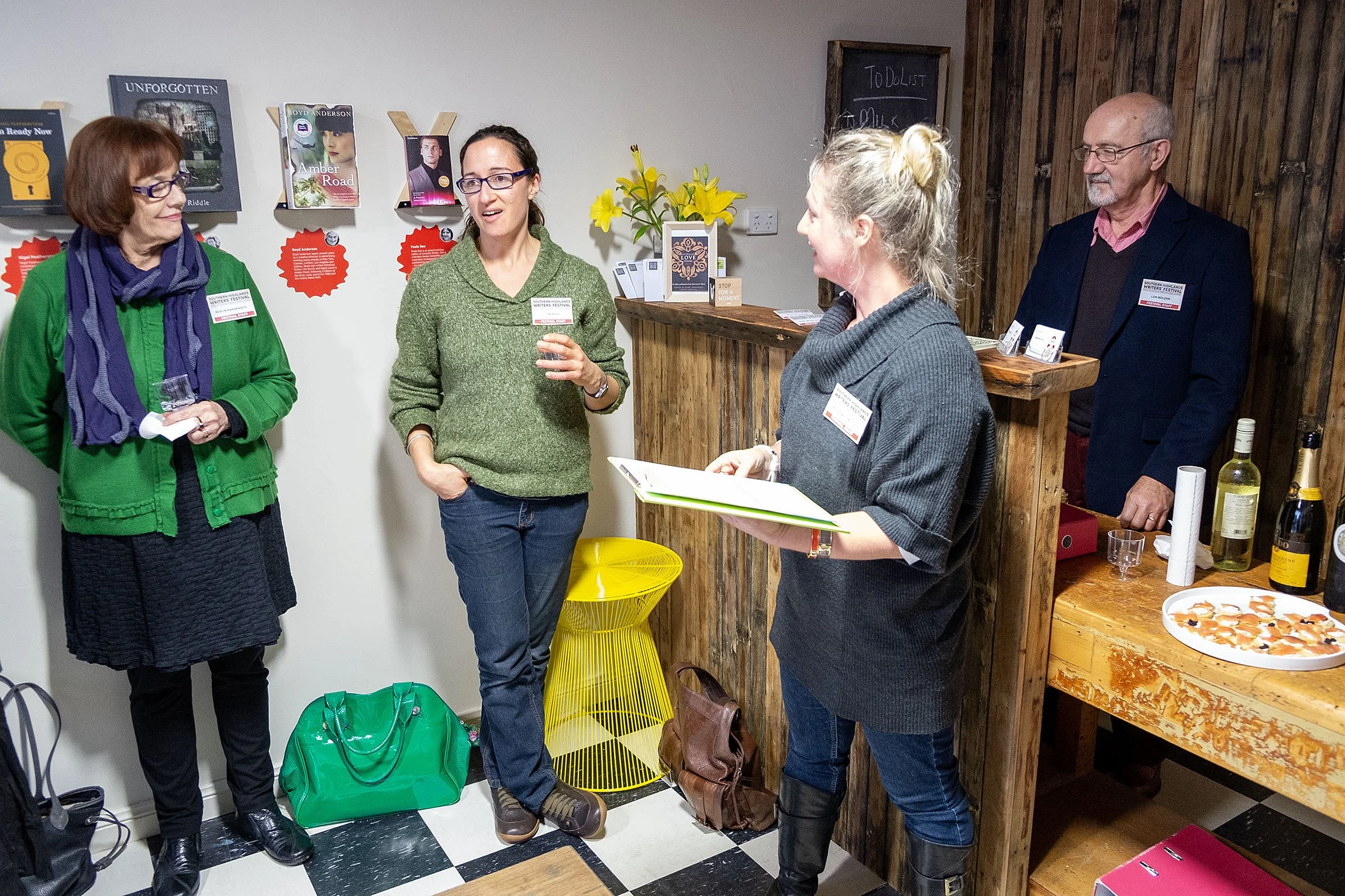 2013-SHWF-Shop-and-Vollies_DSF0384-smaller.jpg