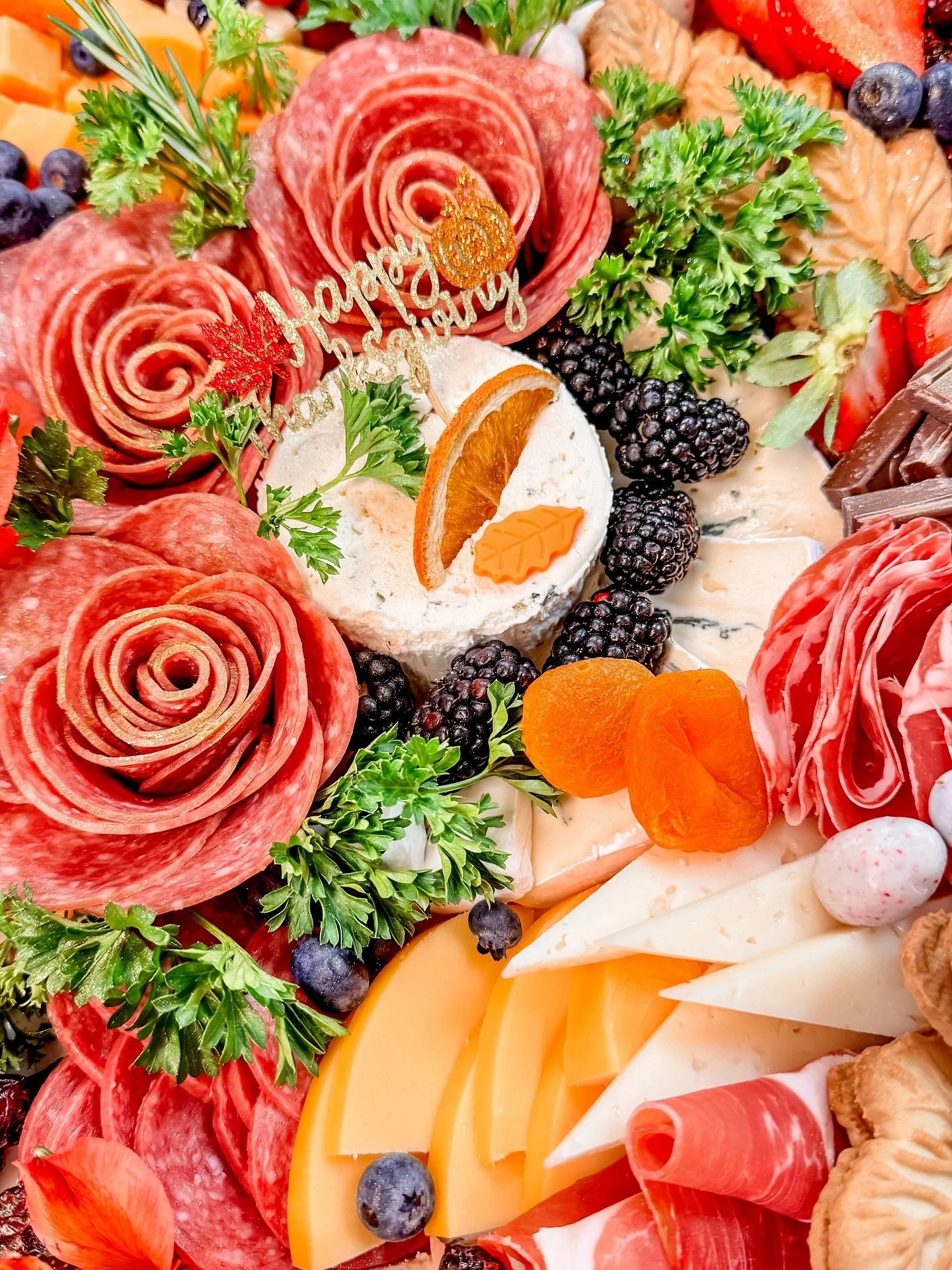 Holiday colors, cozy flavors, and the prettiest board to kick off the season!
We&rsquo;re officially full for Thanksgiving and so grateful to be part of so many gatherings, family moments, and friendsgiving tables. We only have a couple of days left 