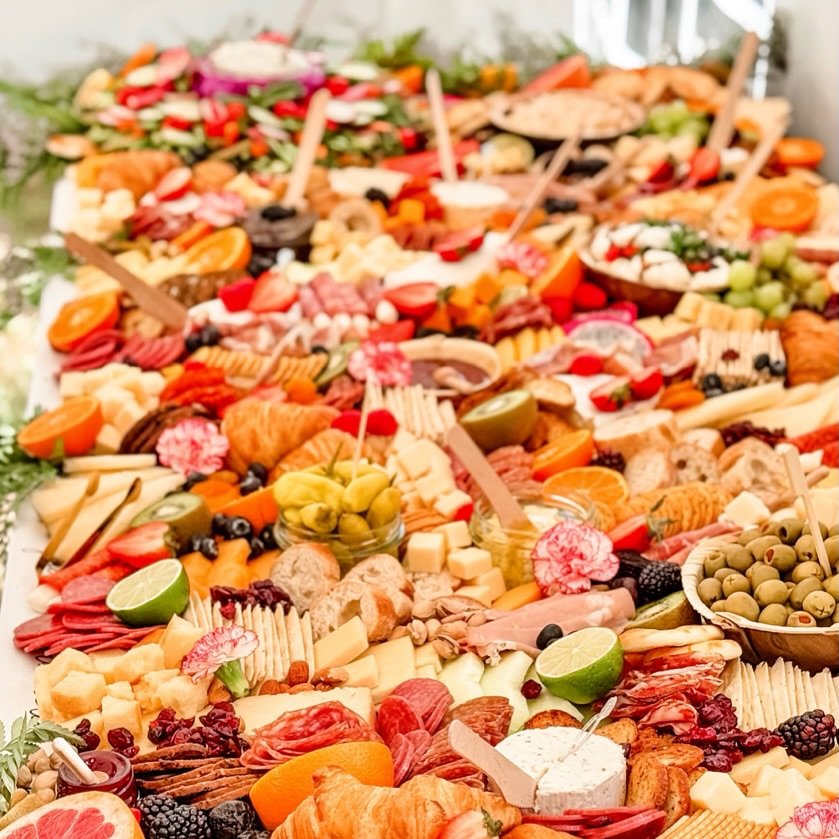 🎄 Christmas Week Update from GB 🎄

We&rsquo;re officially in full Santa&rsquo;s helpers mode this week! Our team is all hands on deck preparing and delivering a very high volume of holiday orders, and everything is moving right on schedule.

If you