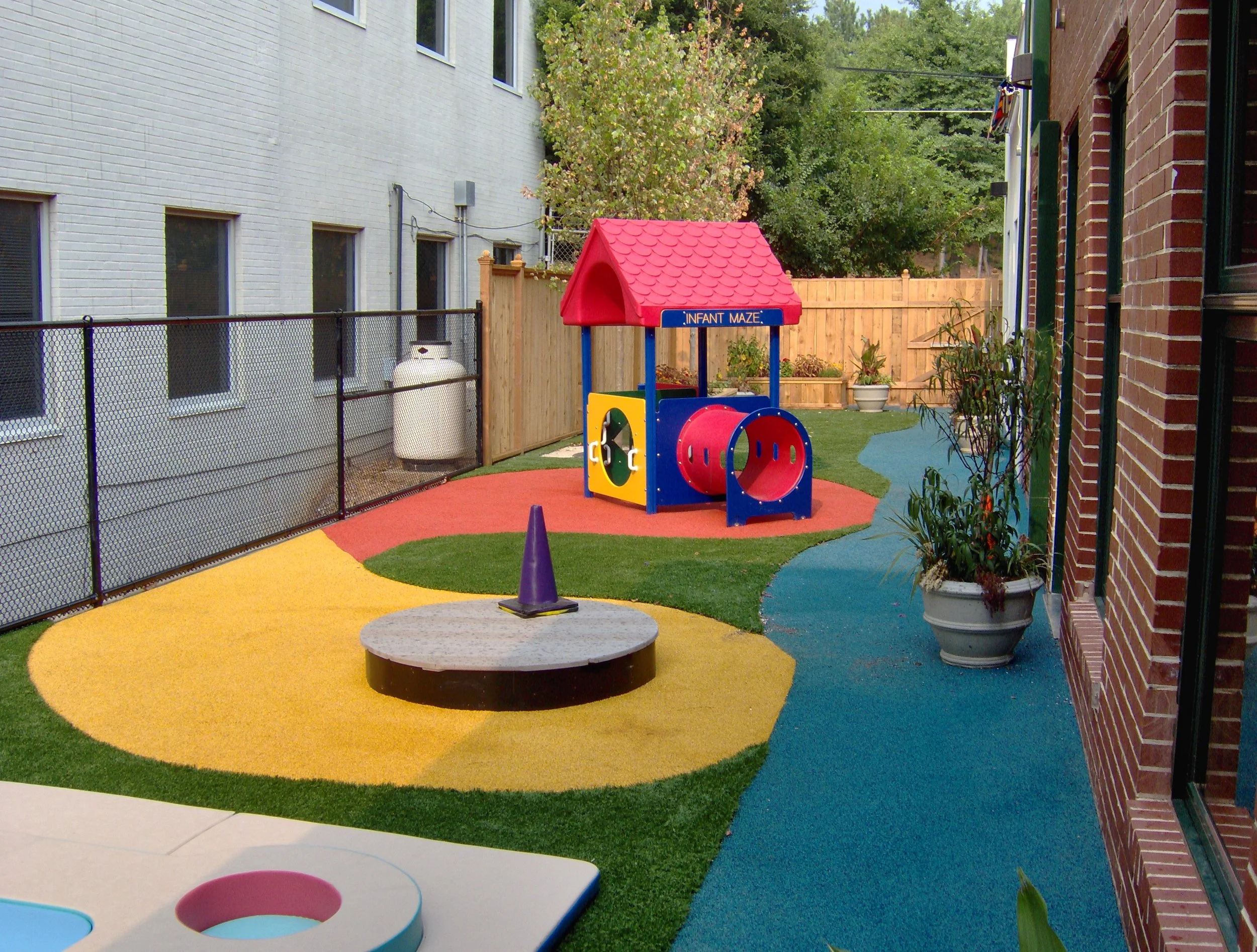 heritage-synthetic-turf-playground-12.JPG