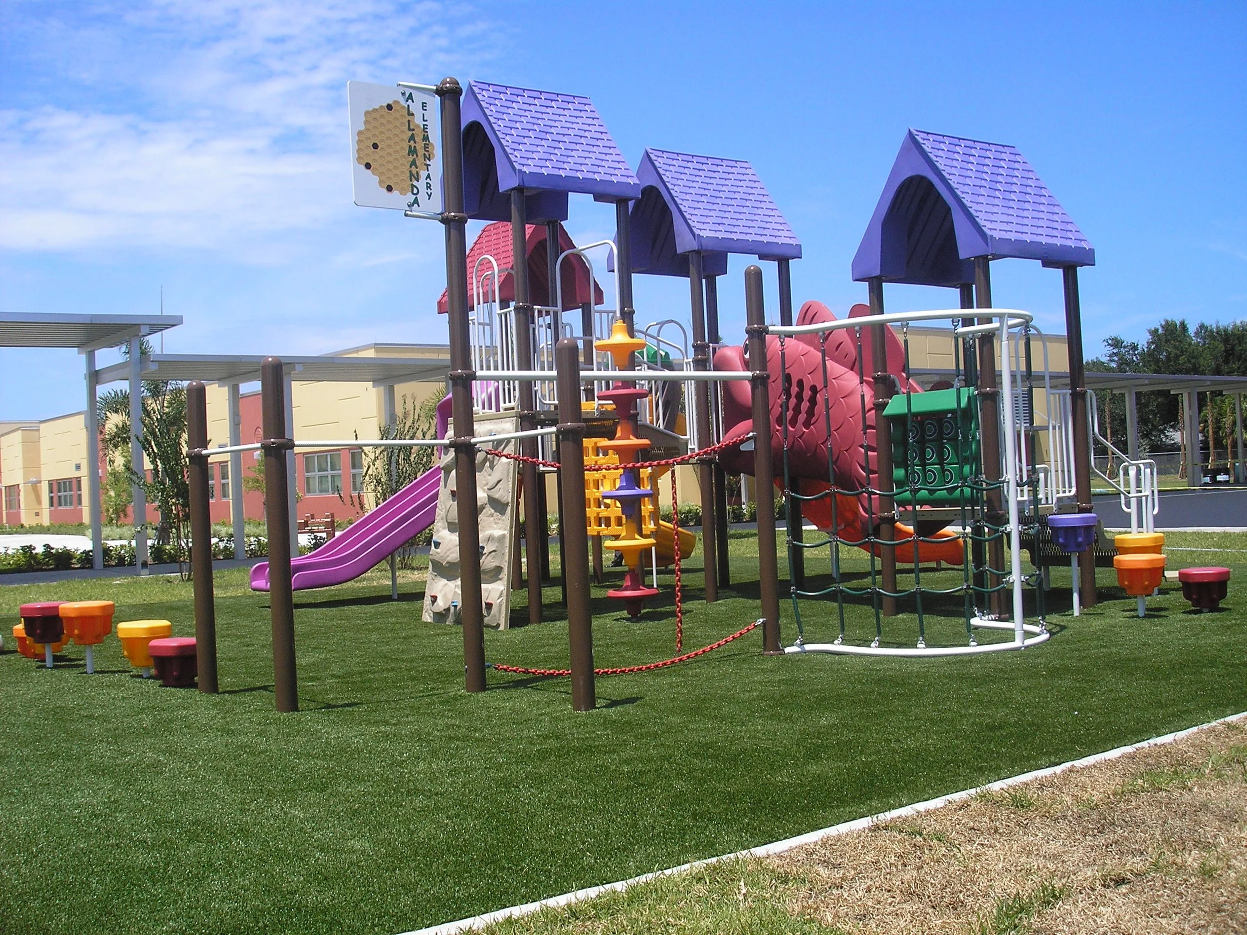 heritage-synthetic-turf-playground-8.JPG