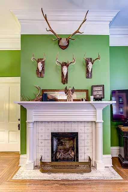 isabella_south_parlor_fireplace_sm.jpg