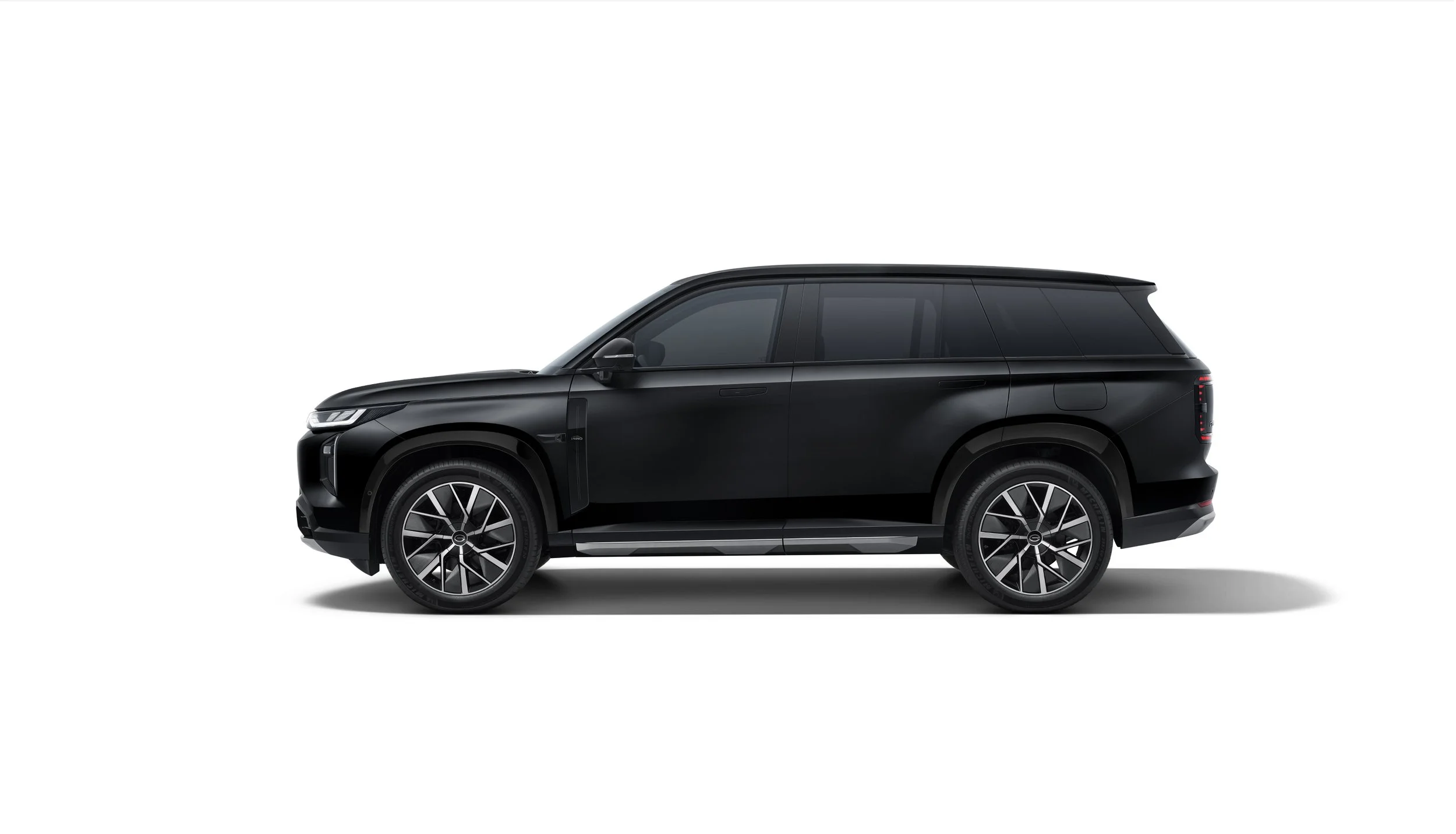 CAR SIDE IMAGE BLACK.jpg