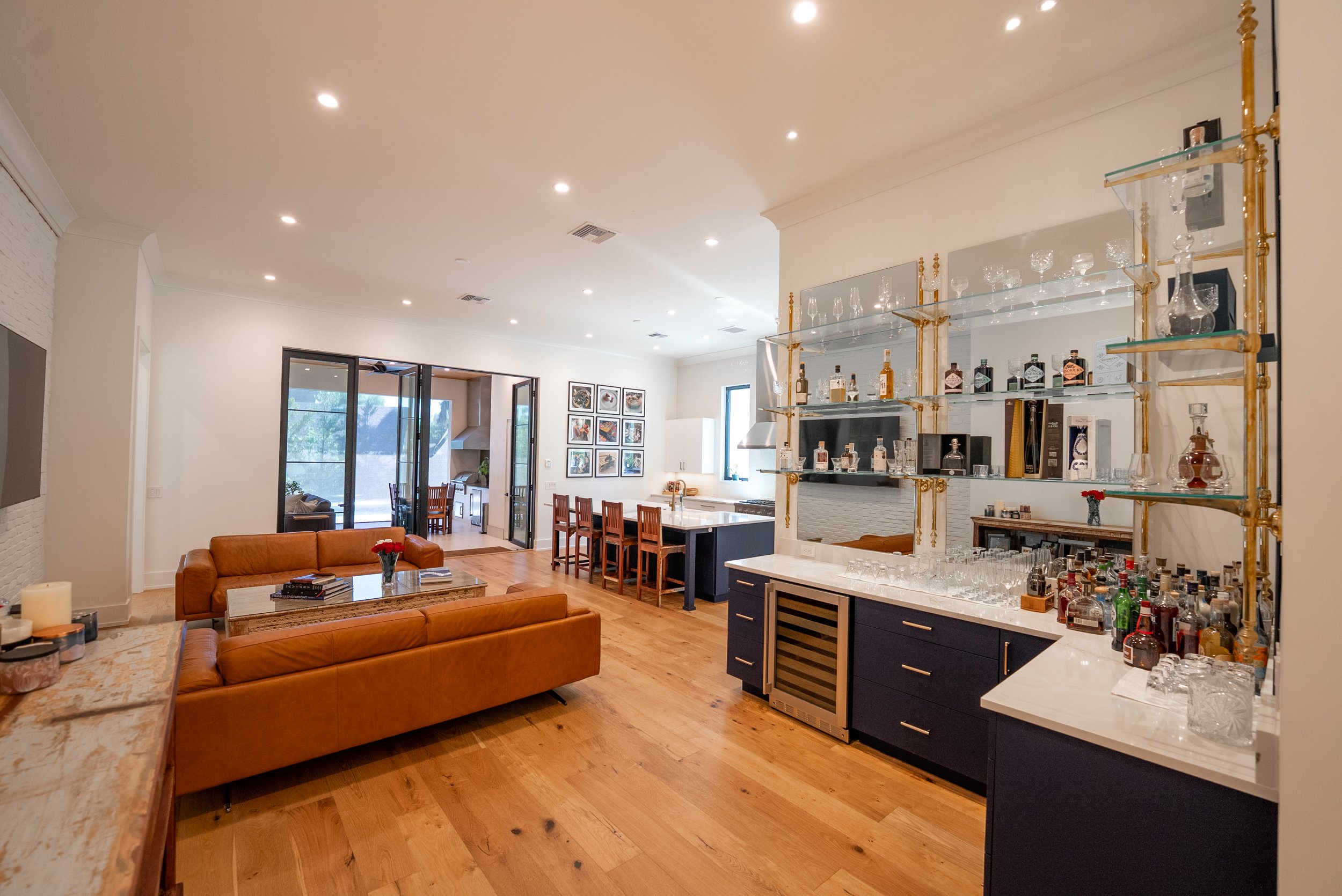 Bar Living Kitchen.jpg