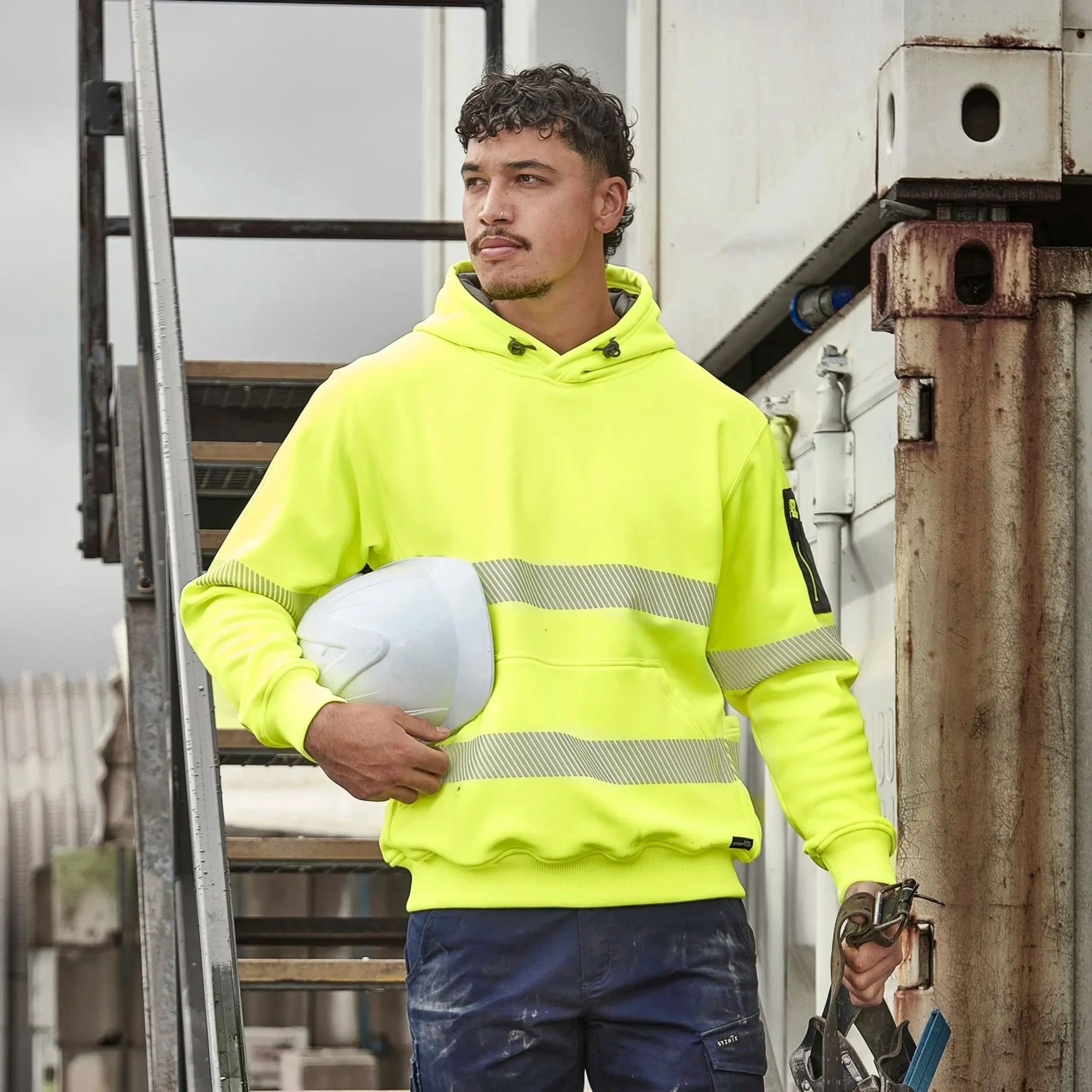 ZT867_Talent_Yellow_01.jpg