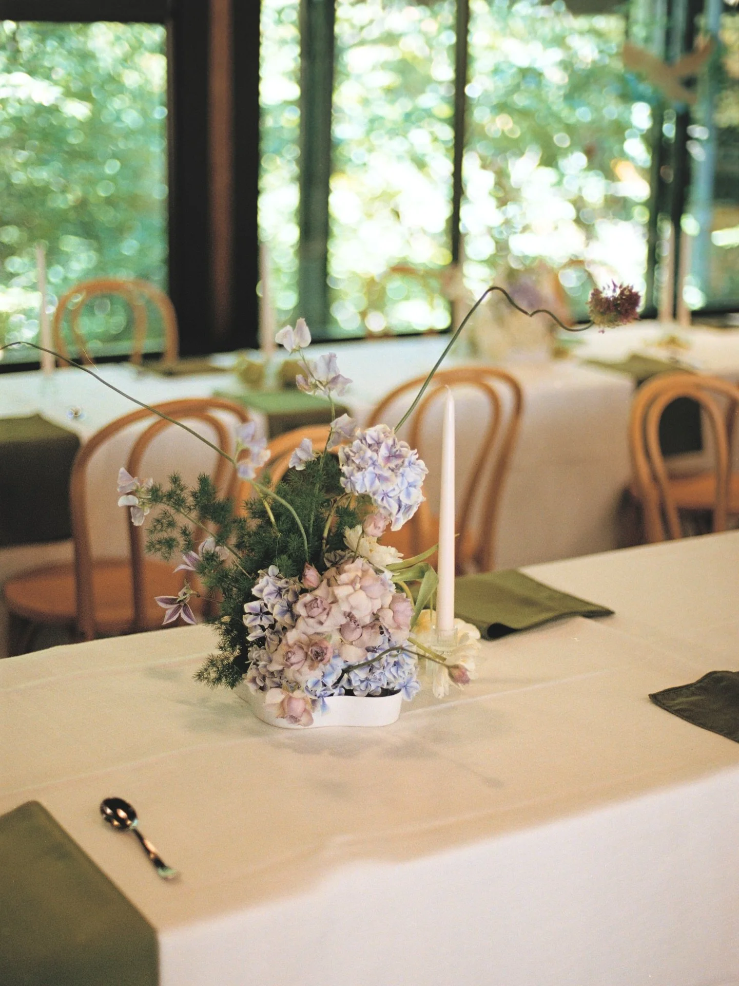 This cocktail hour was all about the details!
 
 
Planning: @feifeiweddings
Florals: @floral_mood_design
Photography: @winniflickphotography
Content Creator: @yourweddingdaycontent
Makeup & Hair: @silviapromua
Venue: @vandusengarden
Catering: @le