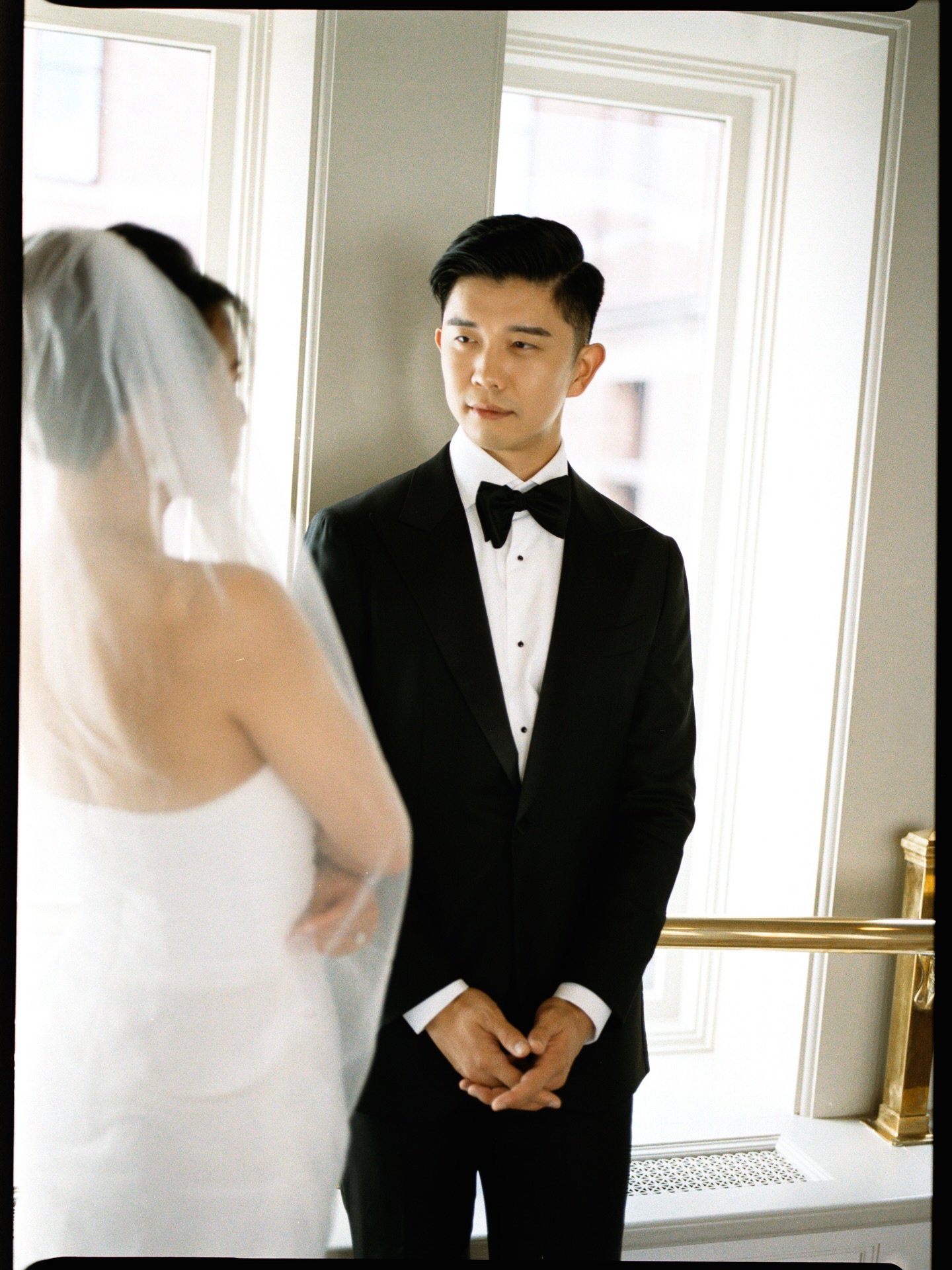 Just a few of my favorite moments from E&amp;W&rsquo;s wedding
 
Photographer @winniflickphotography&nbsp;
Decor/Design @designerweddingsvictoria&nbsp;
Florist @jenningsflorists&nbsp;
Hair &amp; Makeup:&nbsp;Yina Zhao&nbsp;
Vendor, Bar, and Caterer @