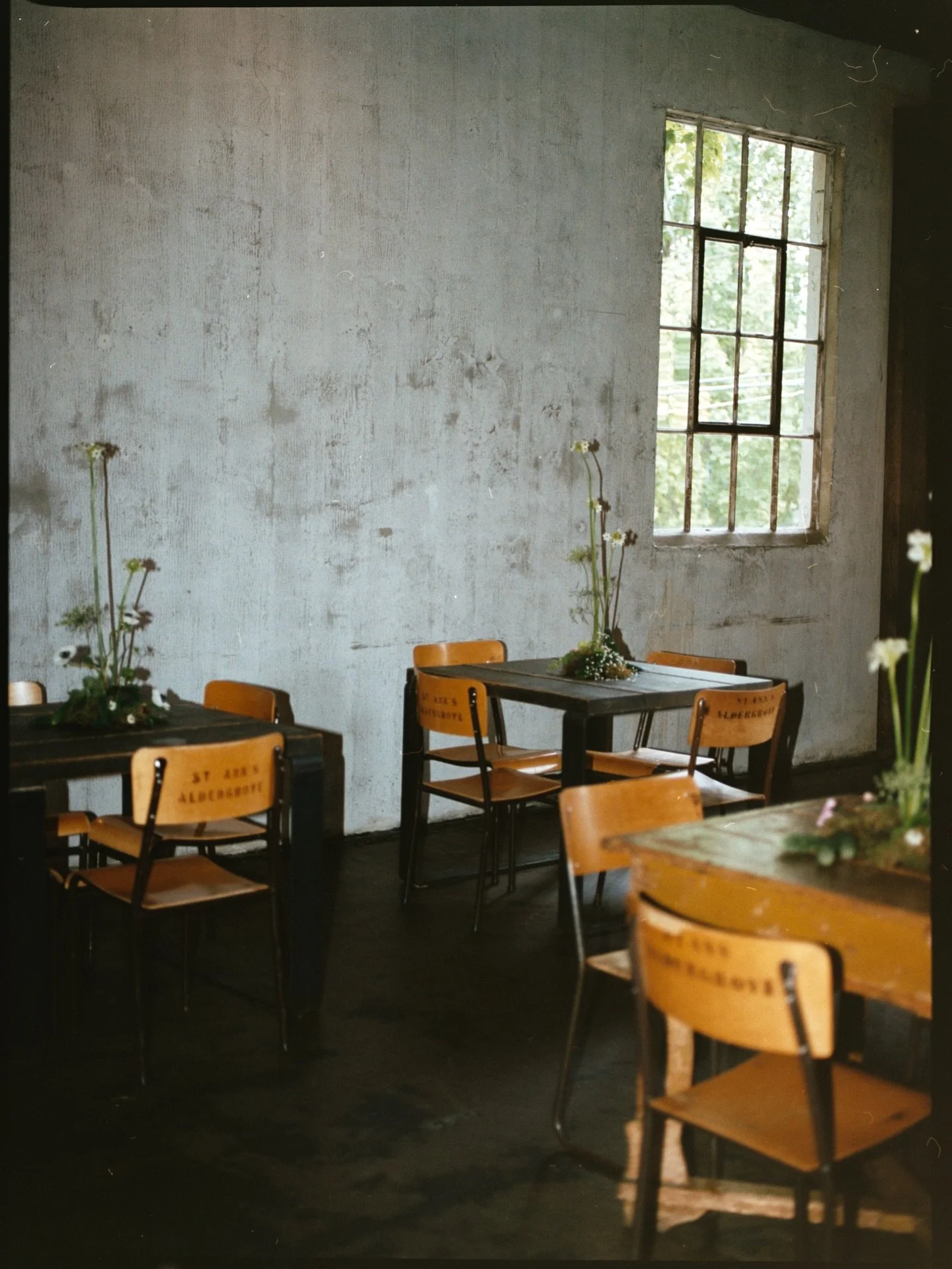 Venue: @fabriquestgeorge
Model: @sasha.english
Makeup: @makeupbysupernova
Hair: @hairline_vancouver
Photography: @winniflickphotography
Dress: @novellebridalvancouver
Floral&amp;Styling: @ainafloral
.
.
.
#vancouverphotographer 
#vancouverweddings 
#