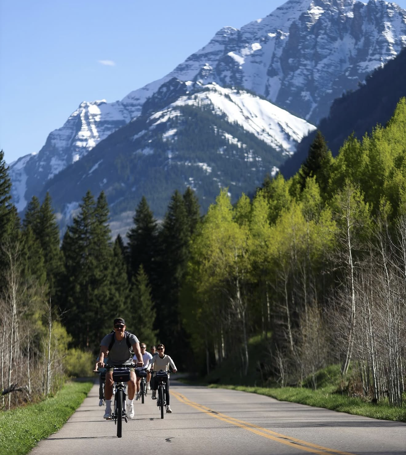 Why Group E-Bike Rentals Are One of the Best Activities in Aspen